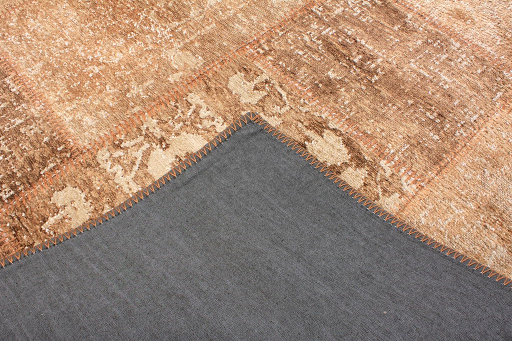 Eskitme Patchwork Açık Kahverengi Halı - Pera Halı