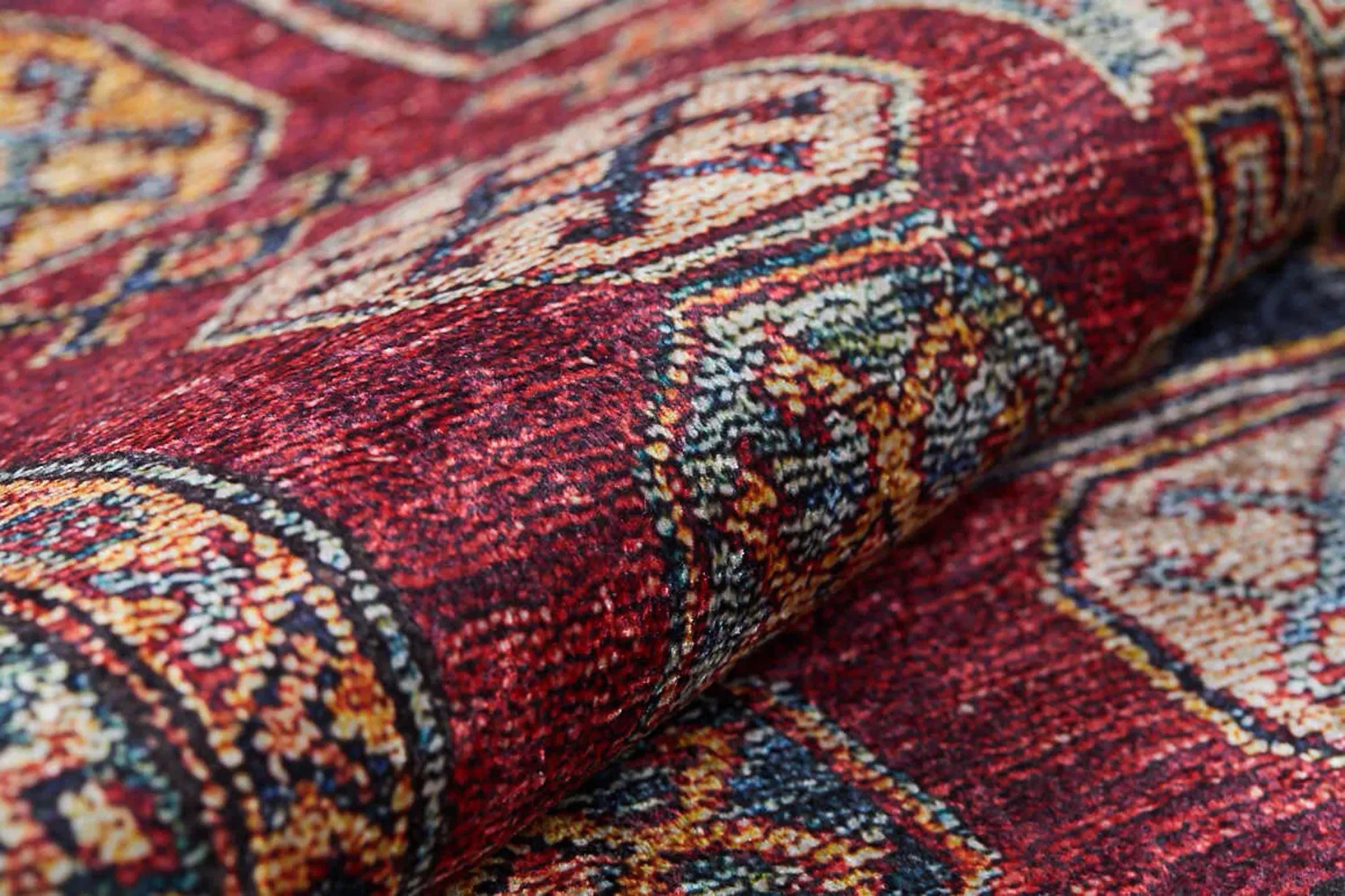 Bordo Klasik Desenli Oryantal Halı-Pera Halı