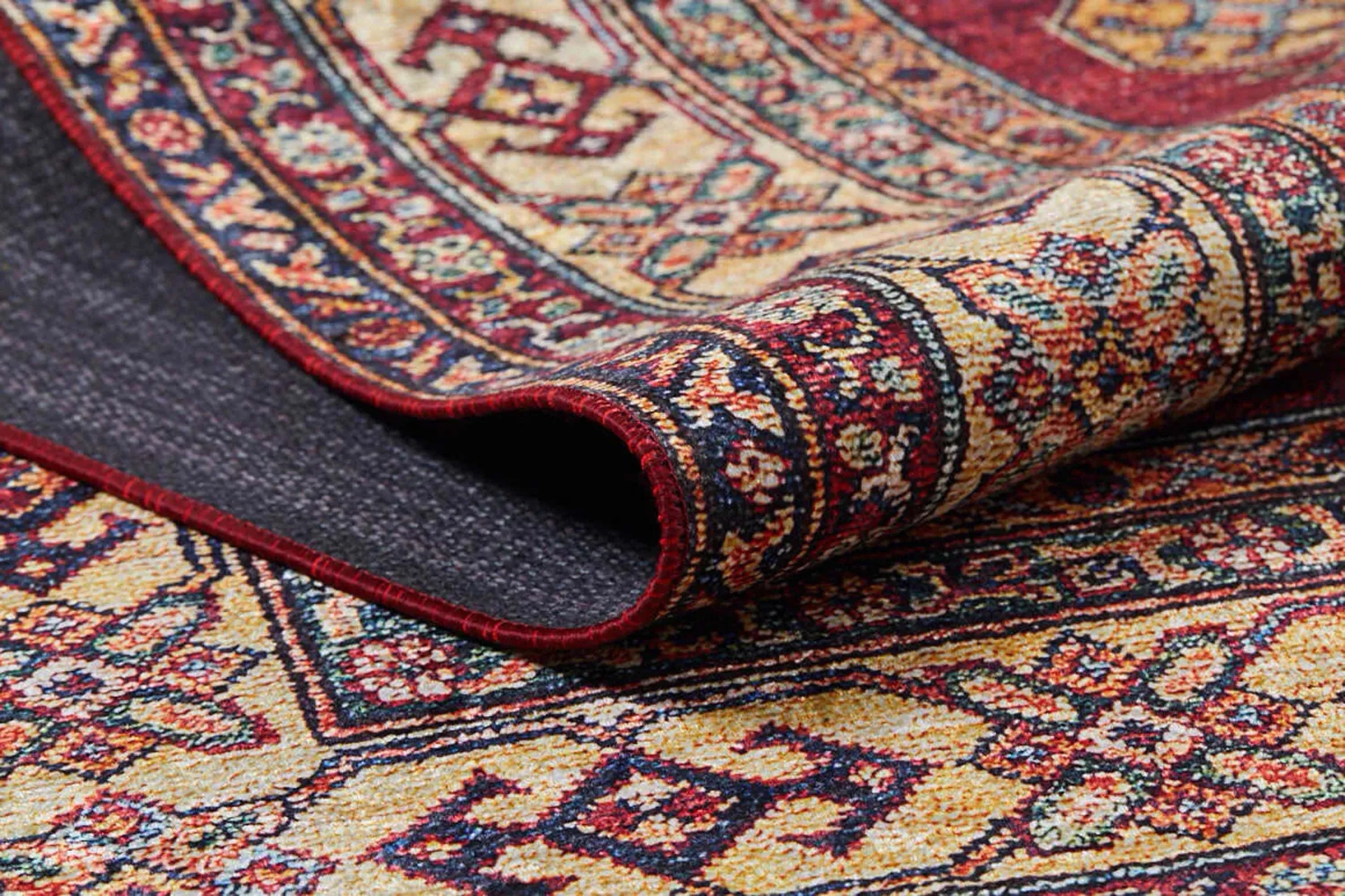 Bordo Klasik Desenli Oryantal Halı-Pera Halı