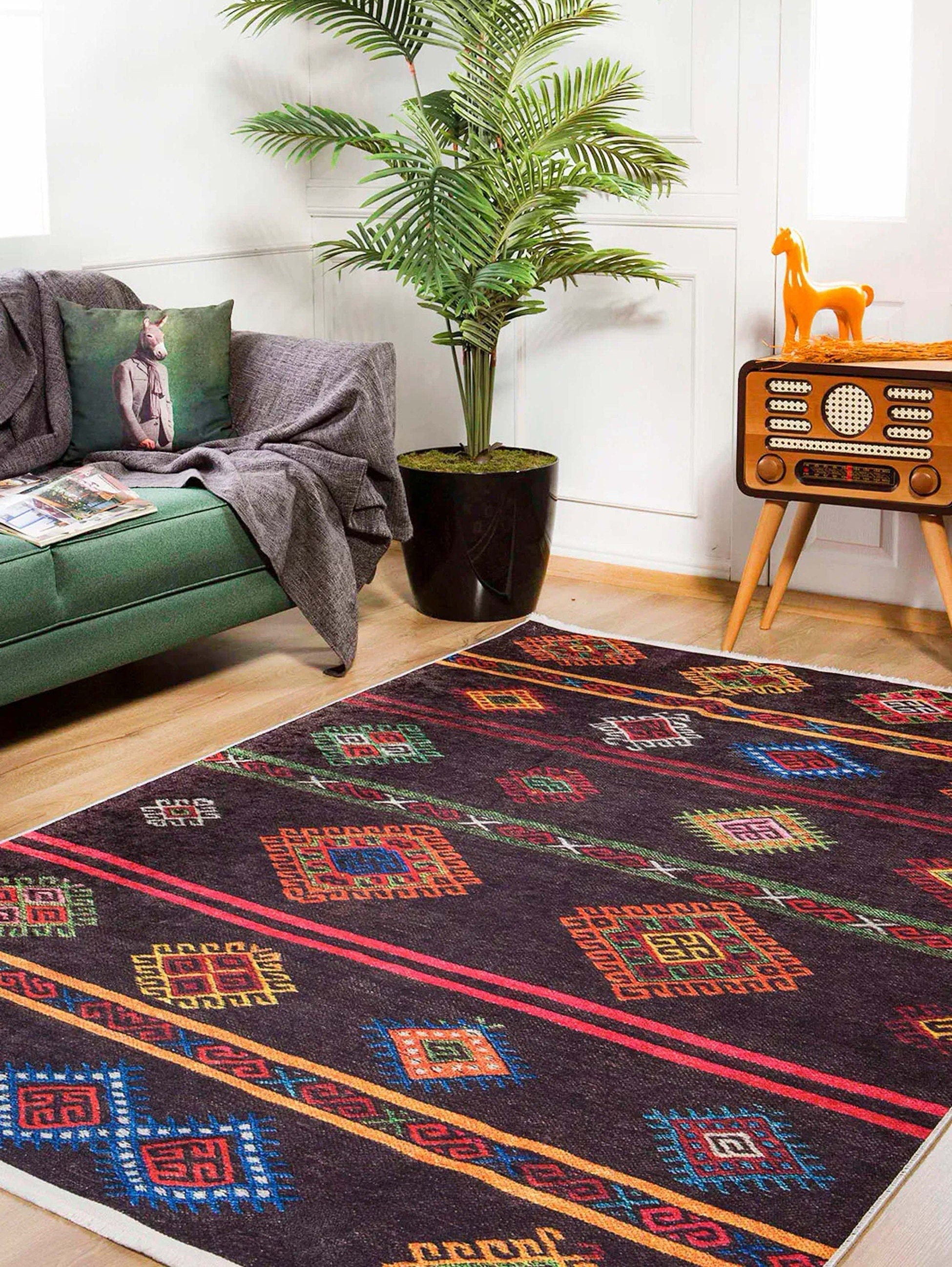 Uşak Koyu Kahverengi Kilim Halısı - Pera Halı