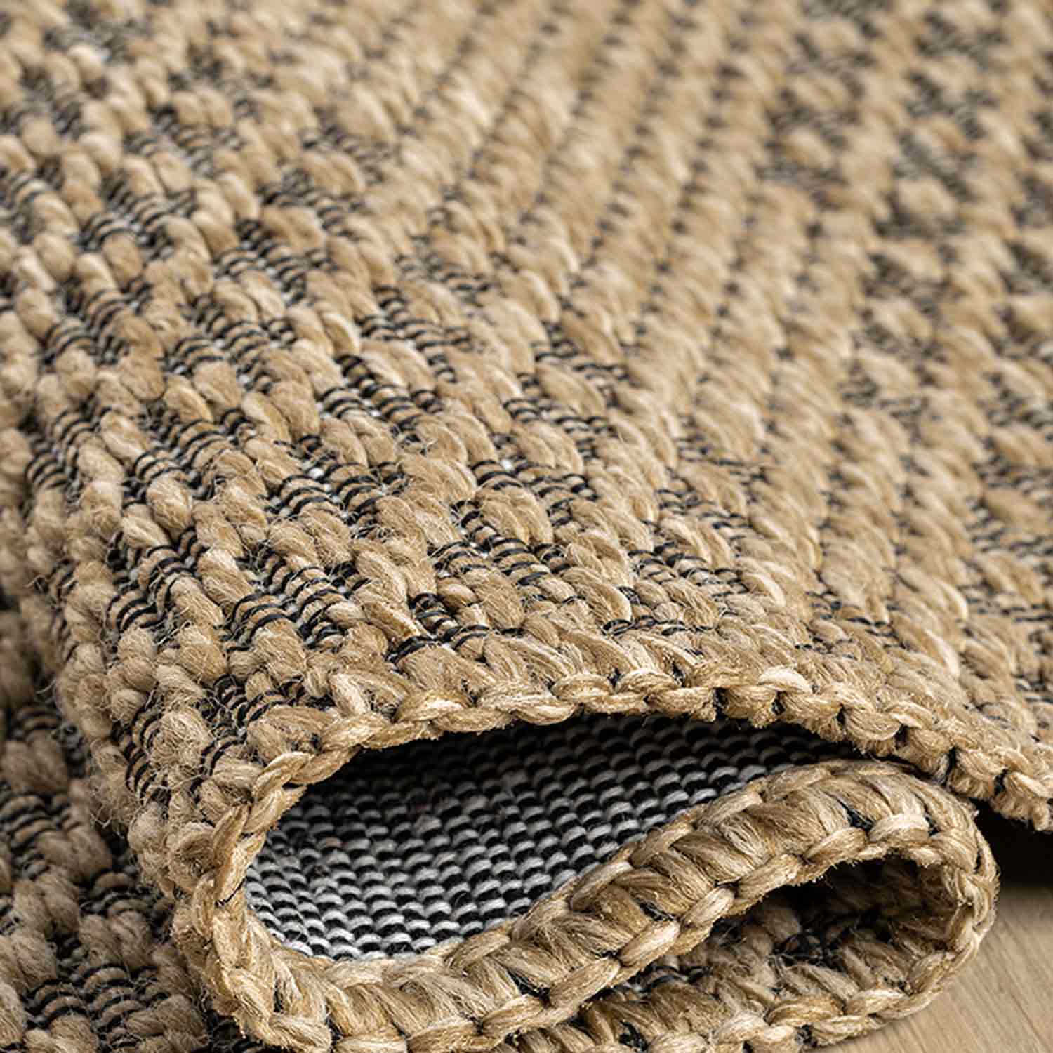 Kahve Bej Siyah Melanj Baklava Desenli Modern Halı