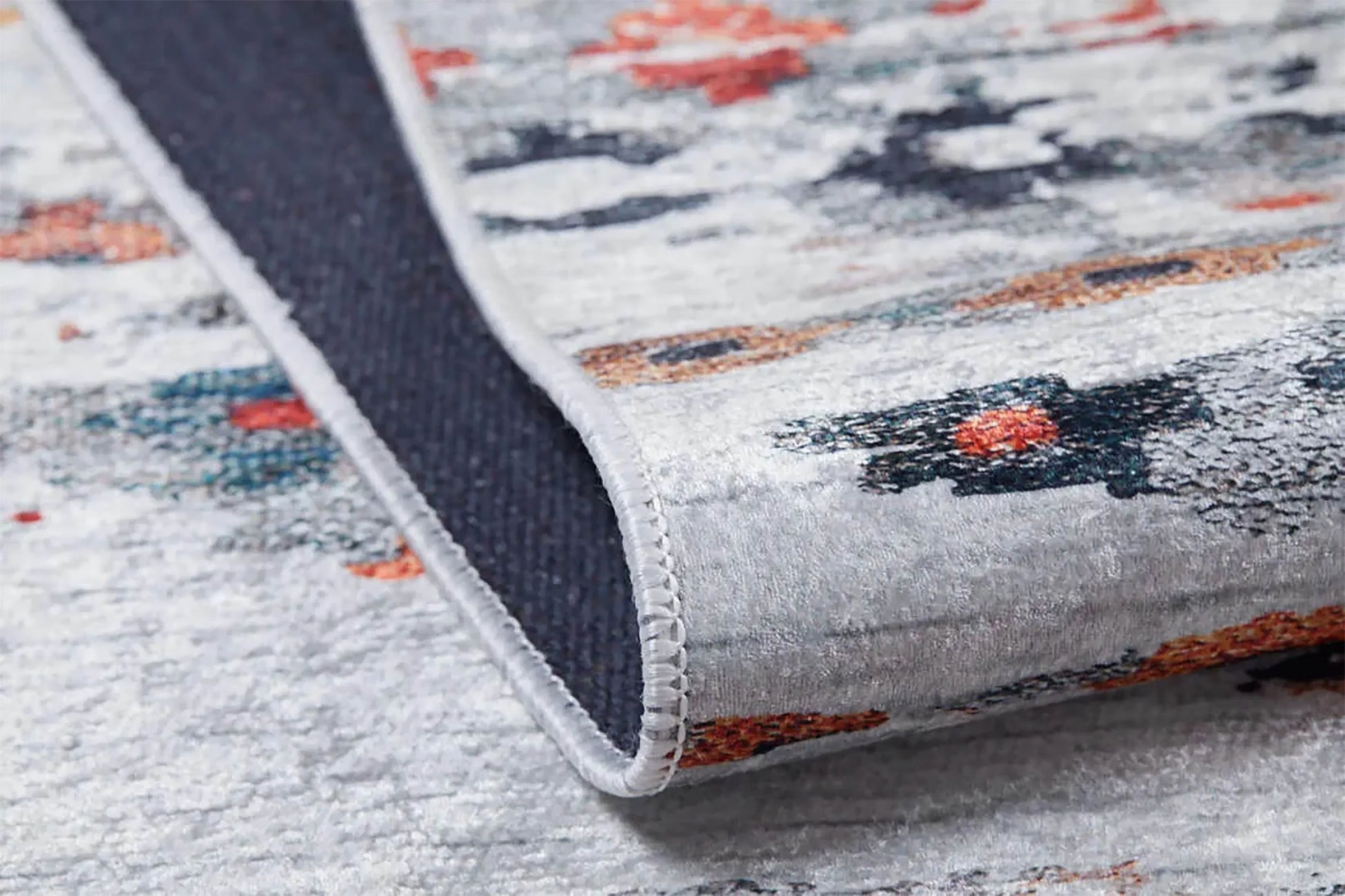 Çok Renkli Çiçek Desenli Kilim Halı-Pera Halı