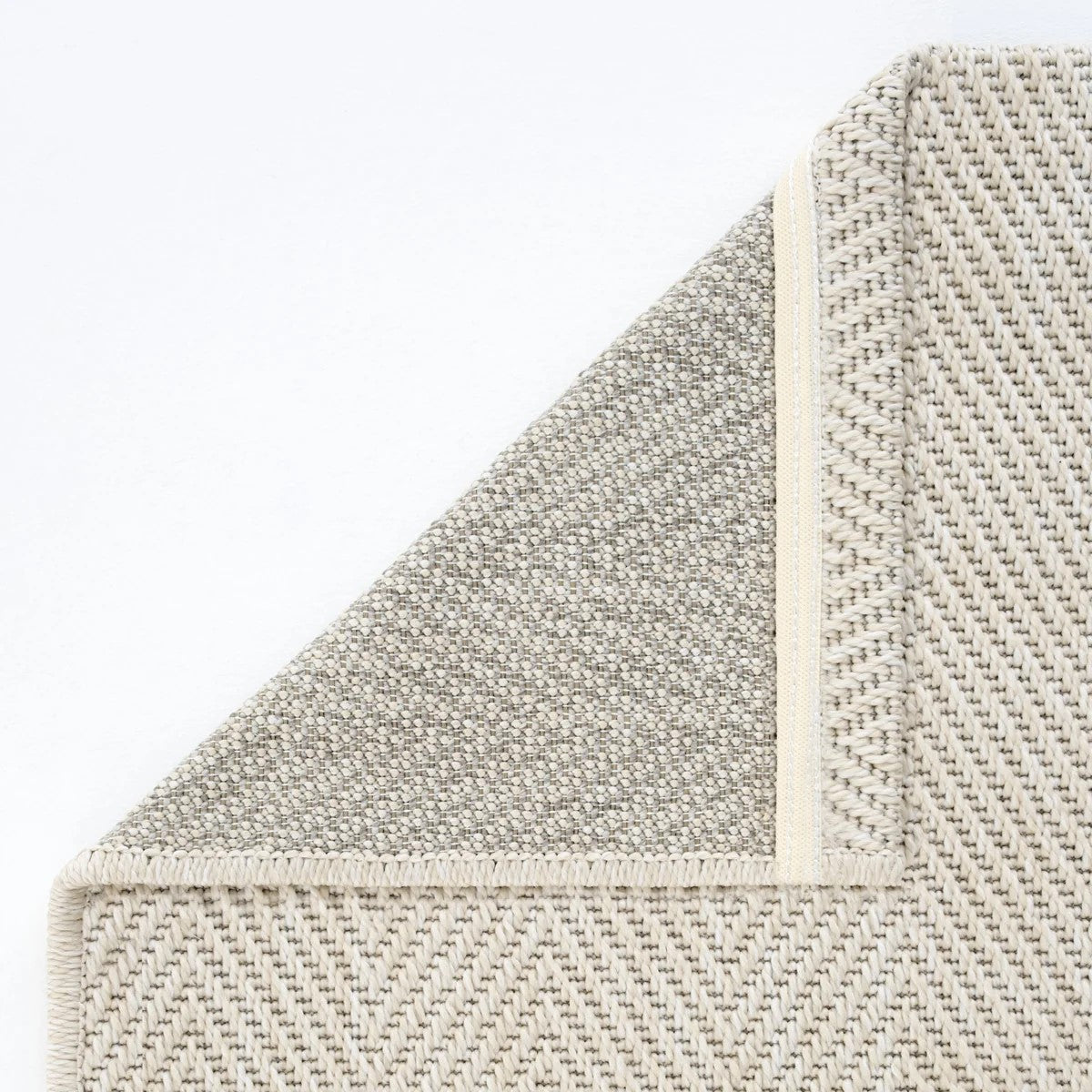 Krem Beyaz Kılçık Desenli Modern Halı