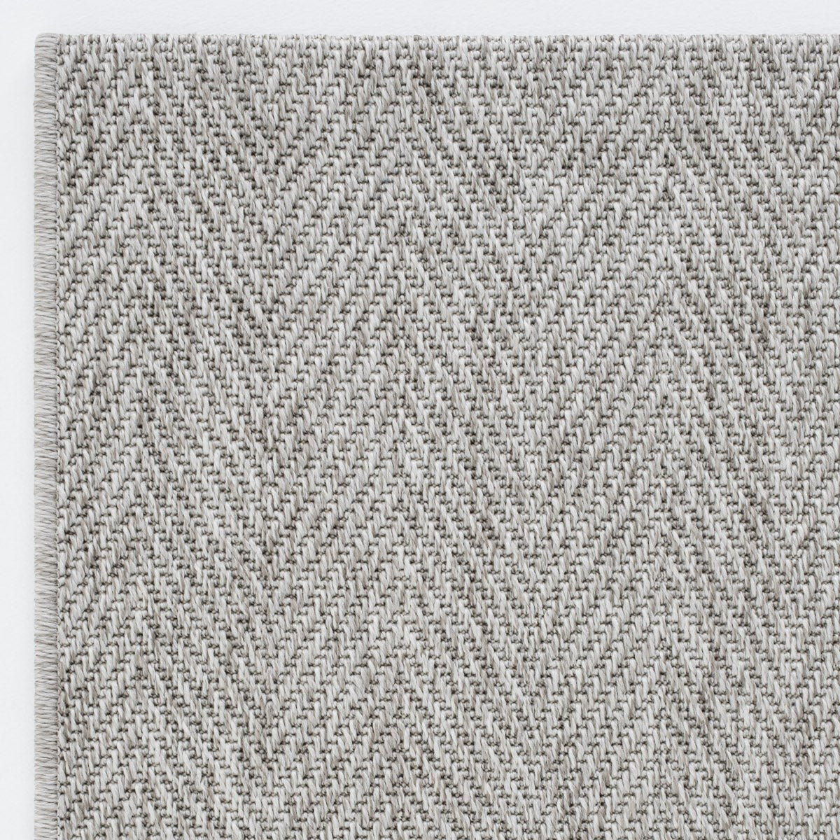 Düz Açık Gri Kılçık Desenli Modern Halı-Pera Halı