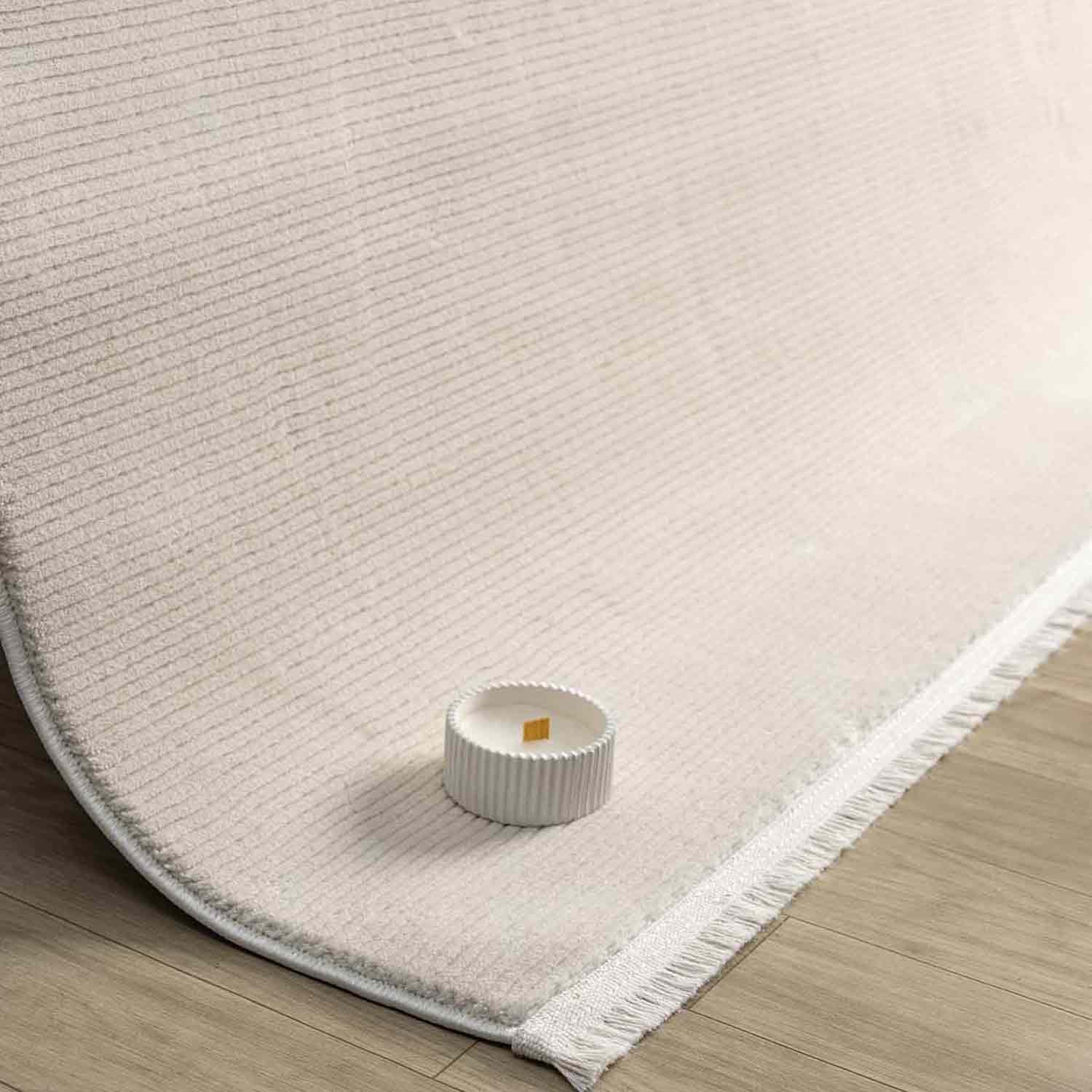 Düz Krem Bej Sade Dikey Çizgili Modern Yıkanabilir Halı-Pera Halı