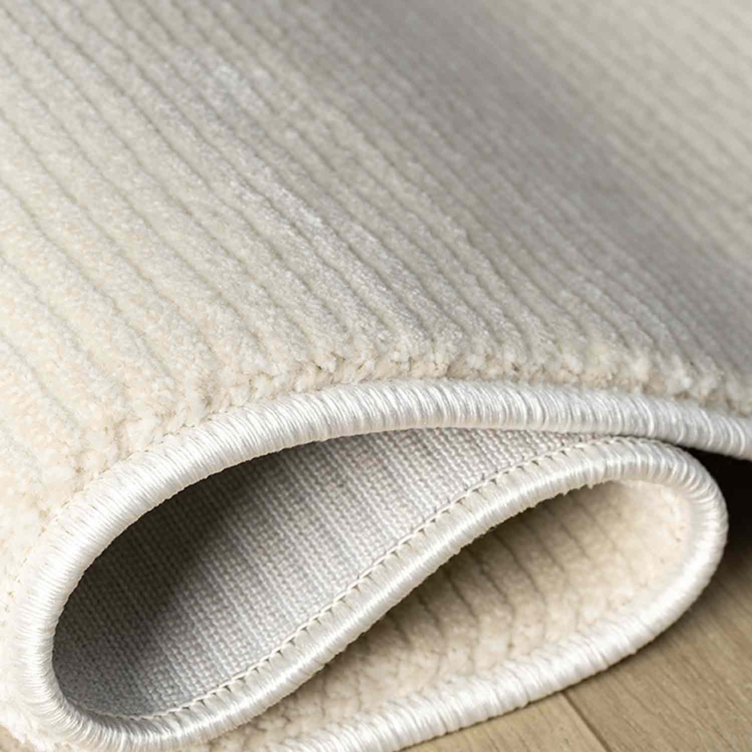 Düz Krem Bej Sade Dikey Çizgili Modern Yıkanabilir Halı-Pera Halı