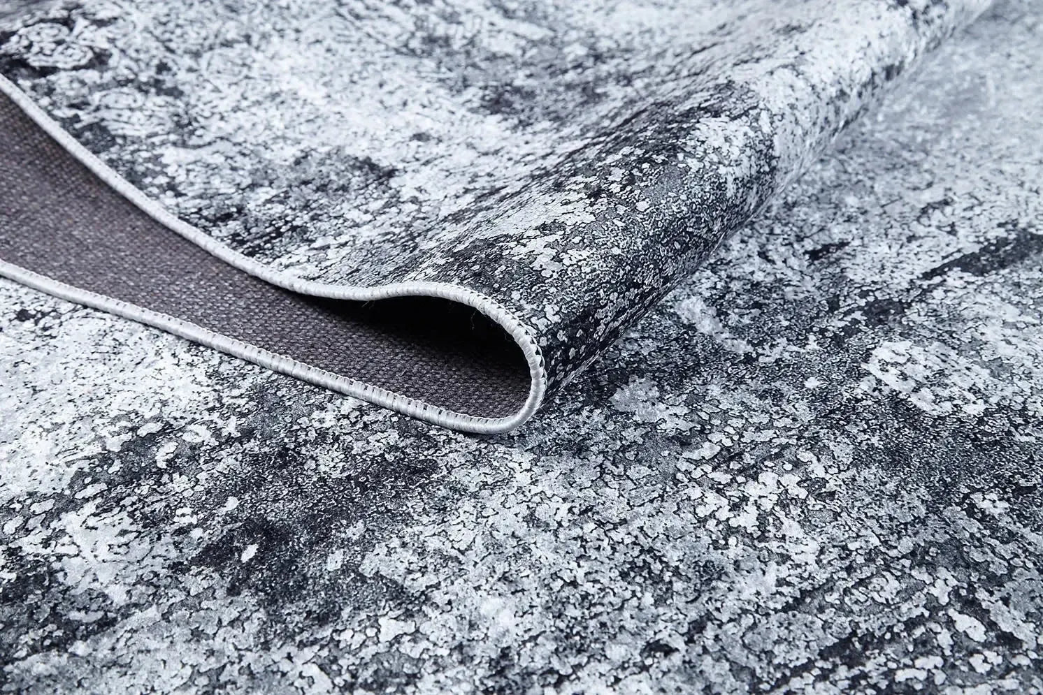 Eskitme Abstre Monokrom Halı-Pera Halı