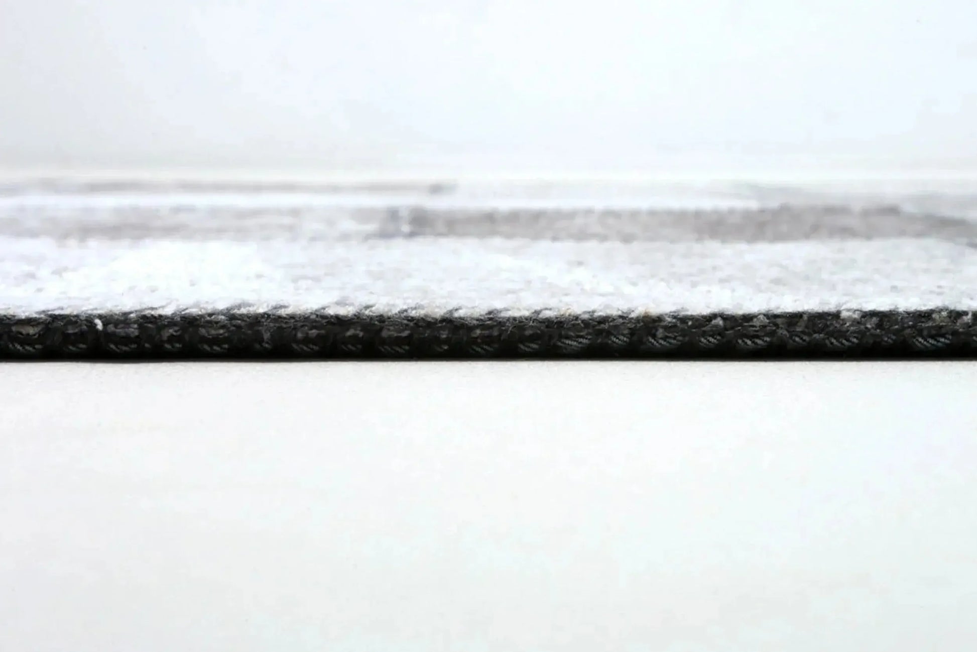 Eskitme Patchwork Açık Gri Halı-Pera Halı