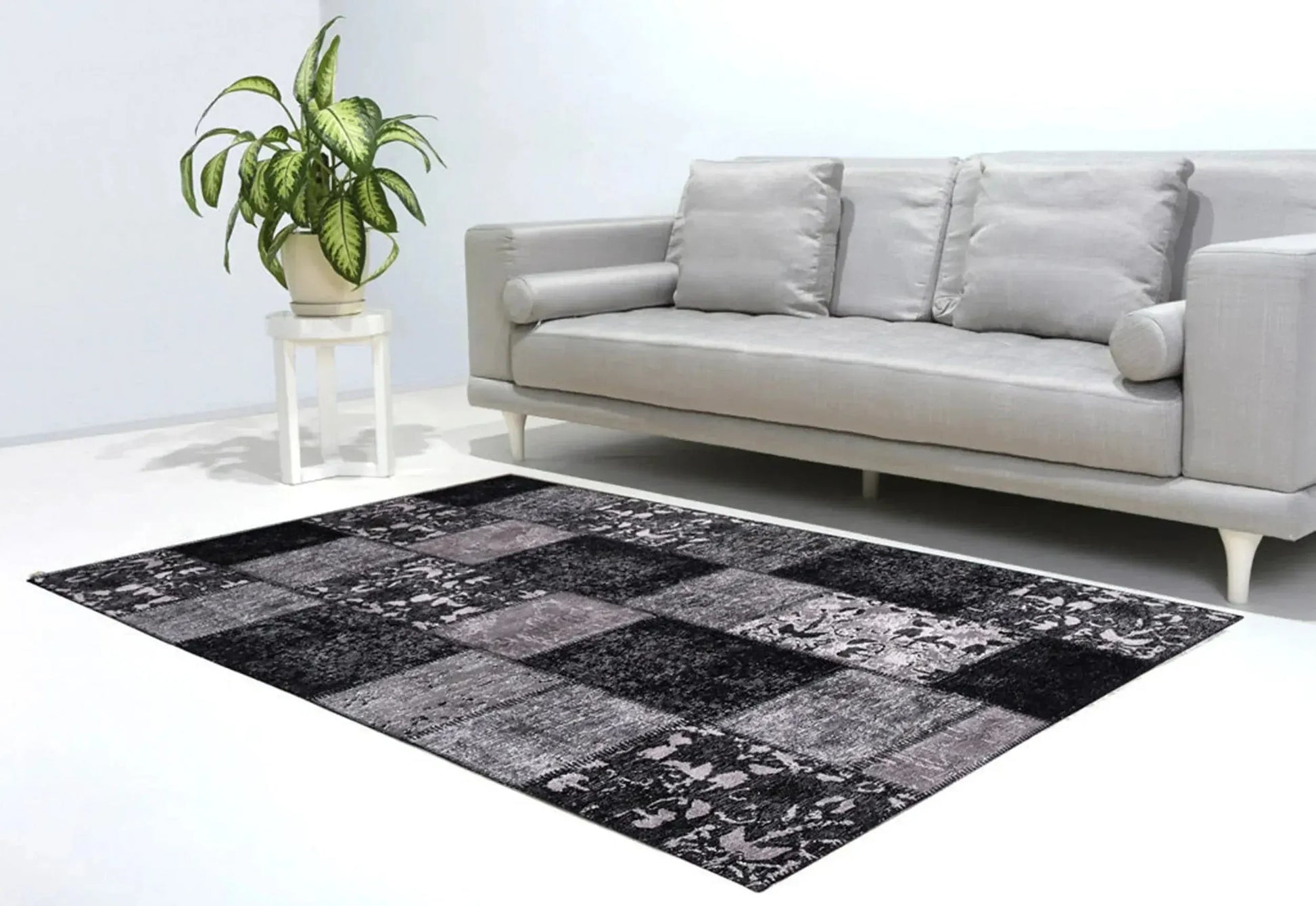 Eskitme Patchwork Siyah Halı-Pera Halı