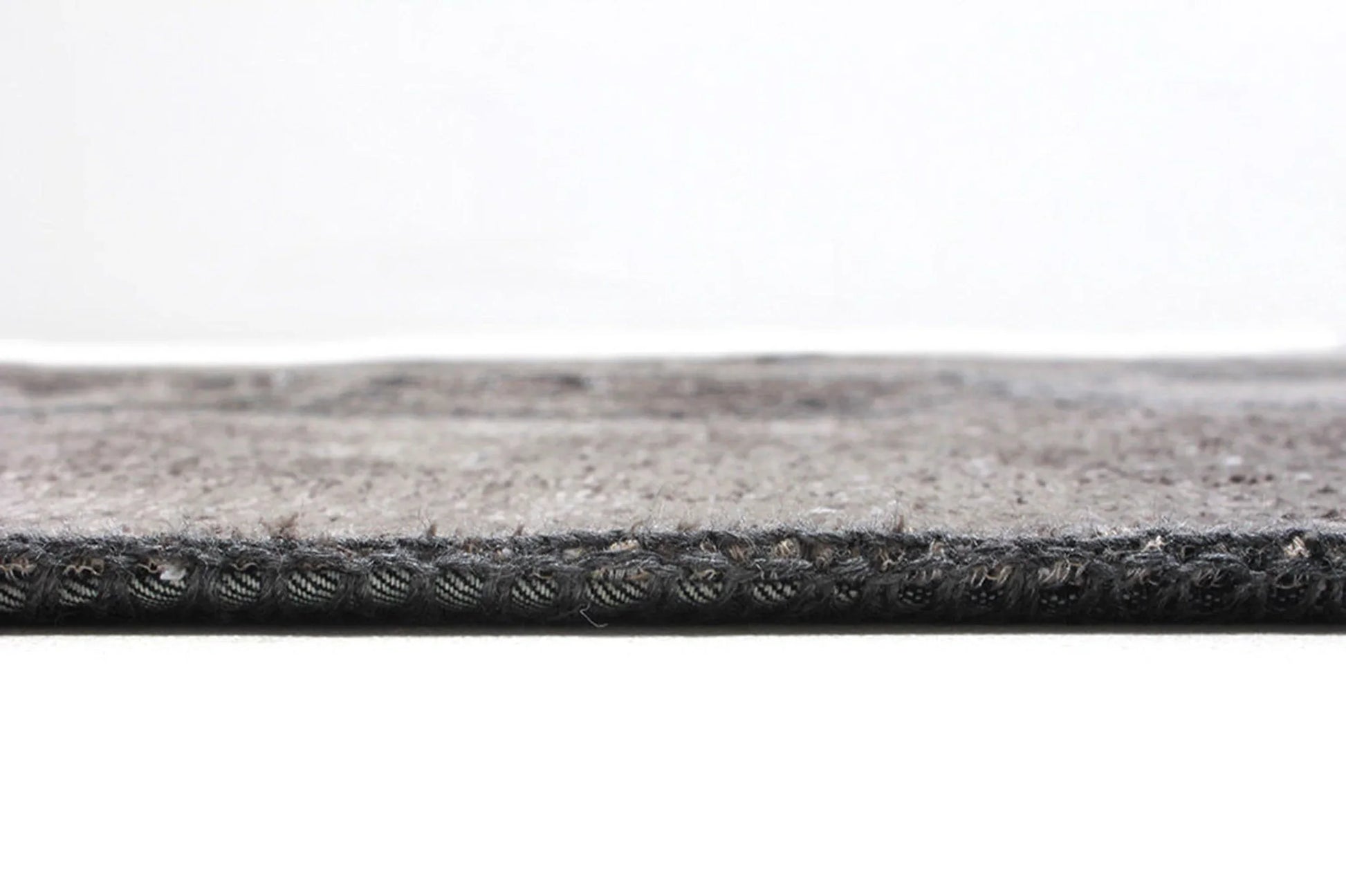 Eskitme Patchwork Vintage Gri Siyah Halı