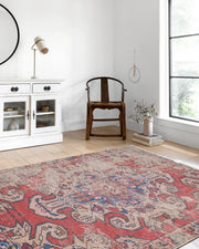 Eskitme Tarzı Soluk Kırmızı Oryantal Halı-Pera Halı