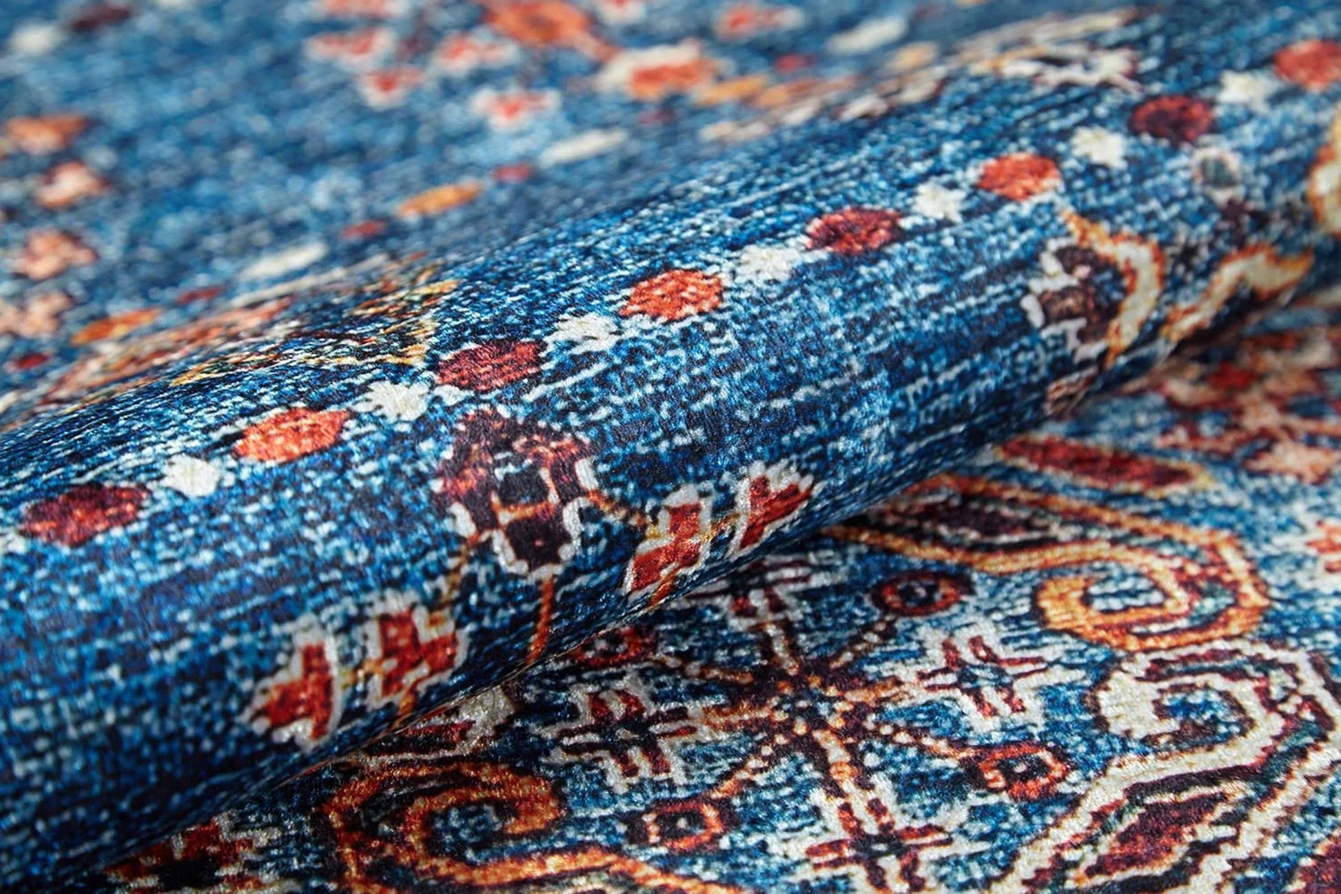 Eşsiz Antik Desenli Kırmızı Mavi Kilim Halı-Pera Halı