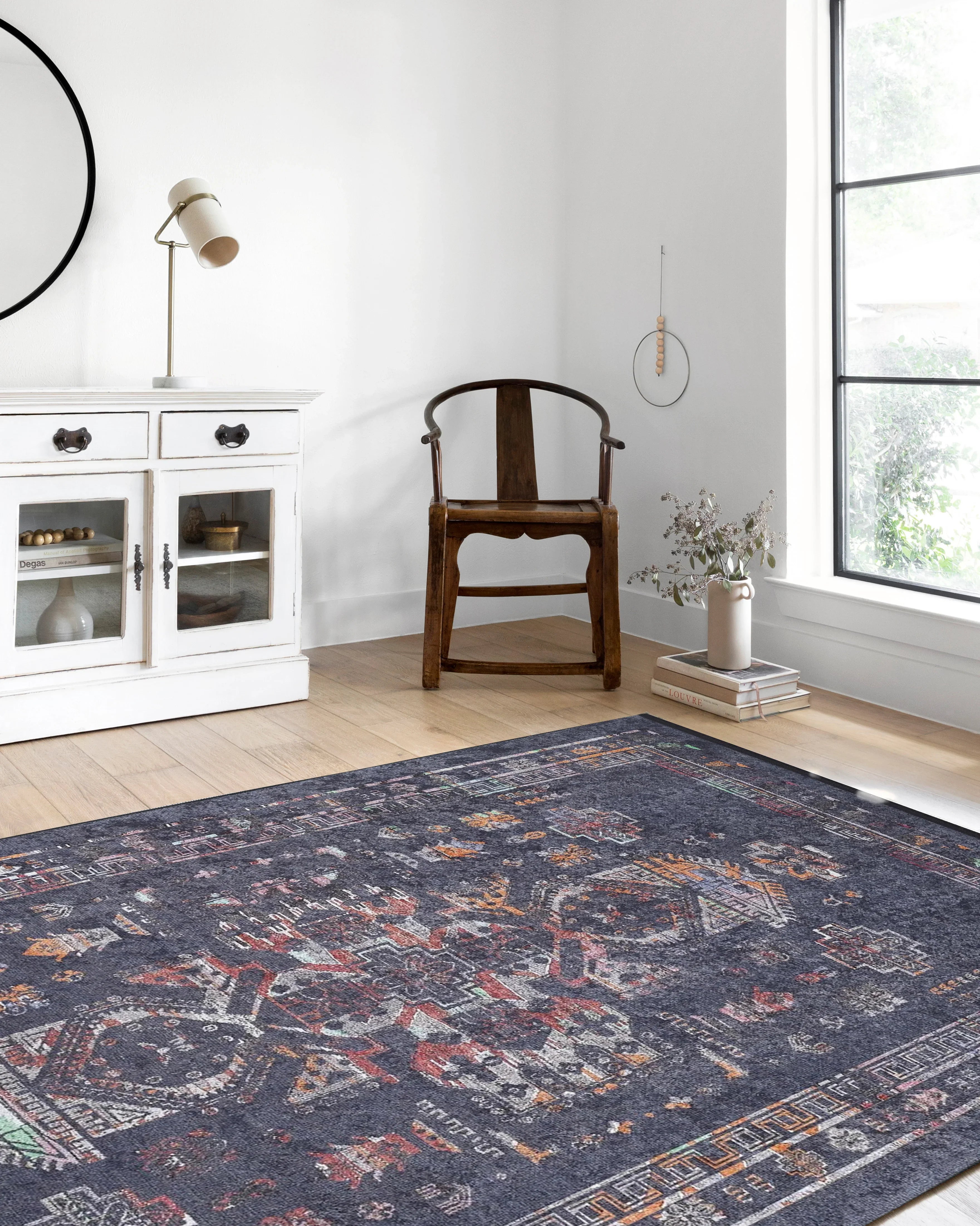 Etnik Desenli Siyah Koyu Gri Halı-Pera Halı