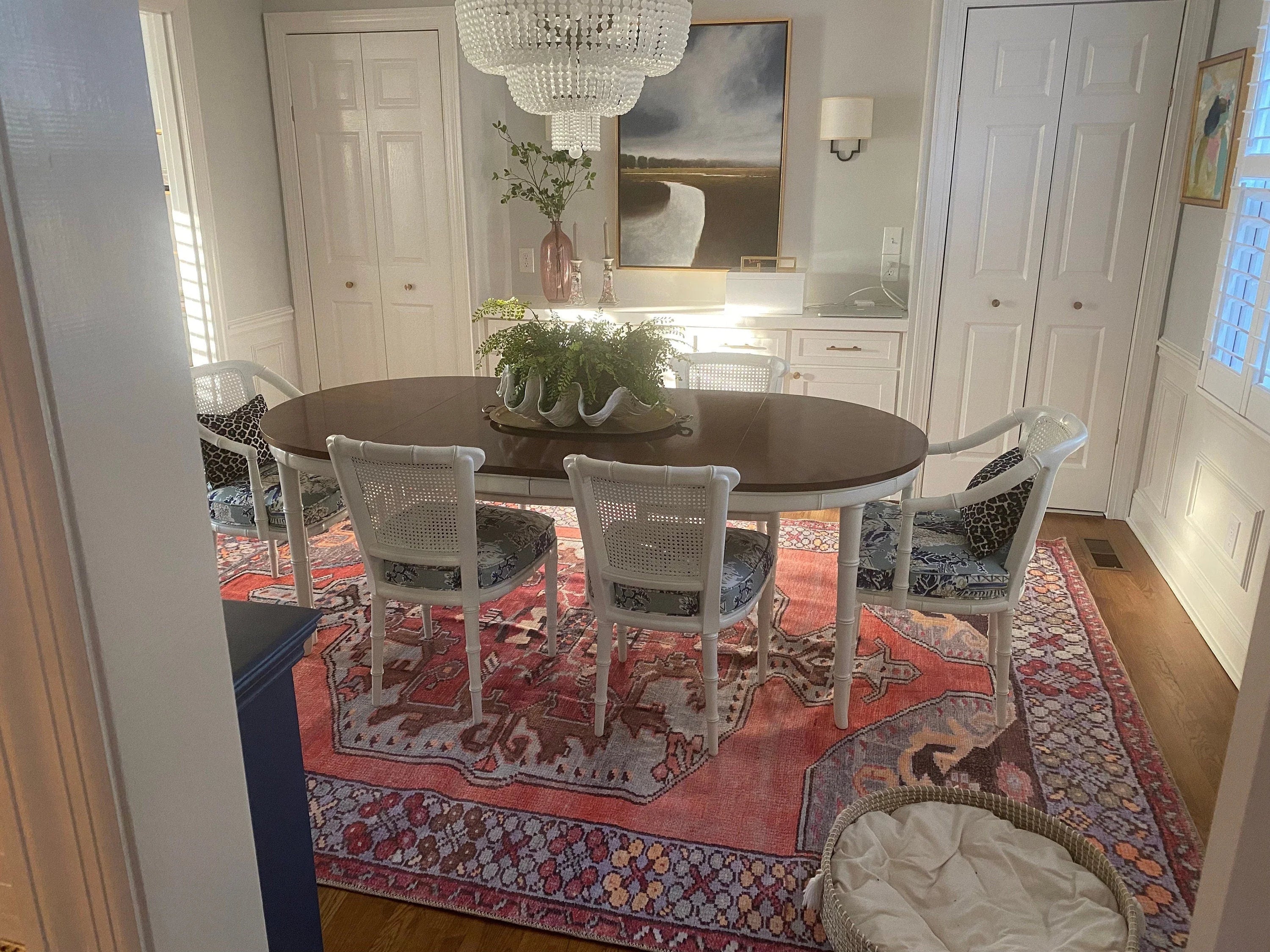 Mercan ve Mor Medalyonlu Vintage Türk Halısı