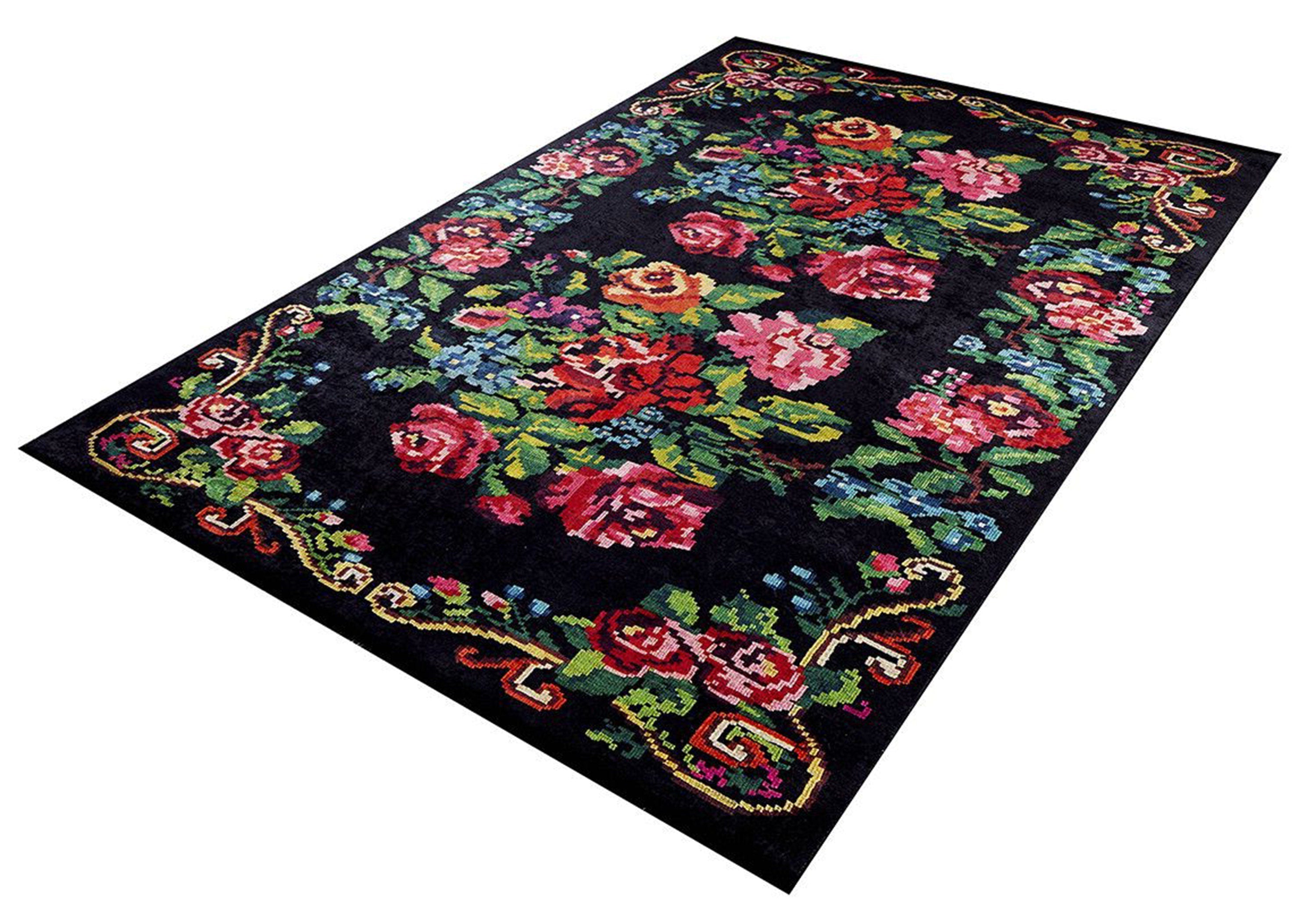 Siyah Gül Desenli Karabağ Kilim Halı - Pera Halı