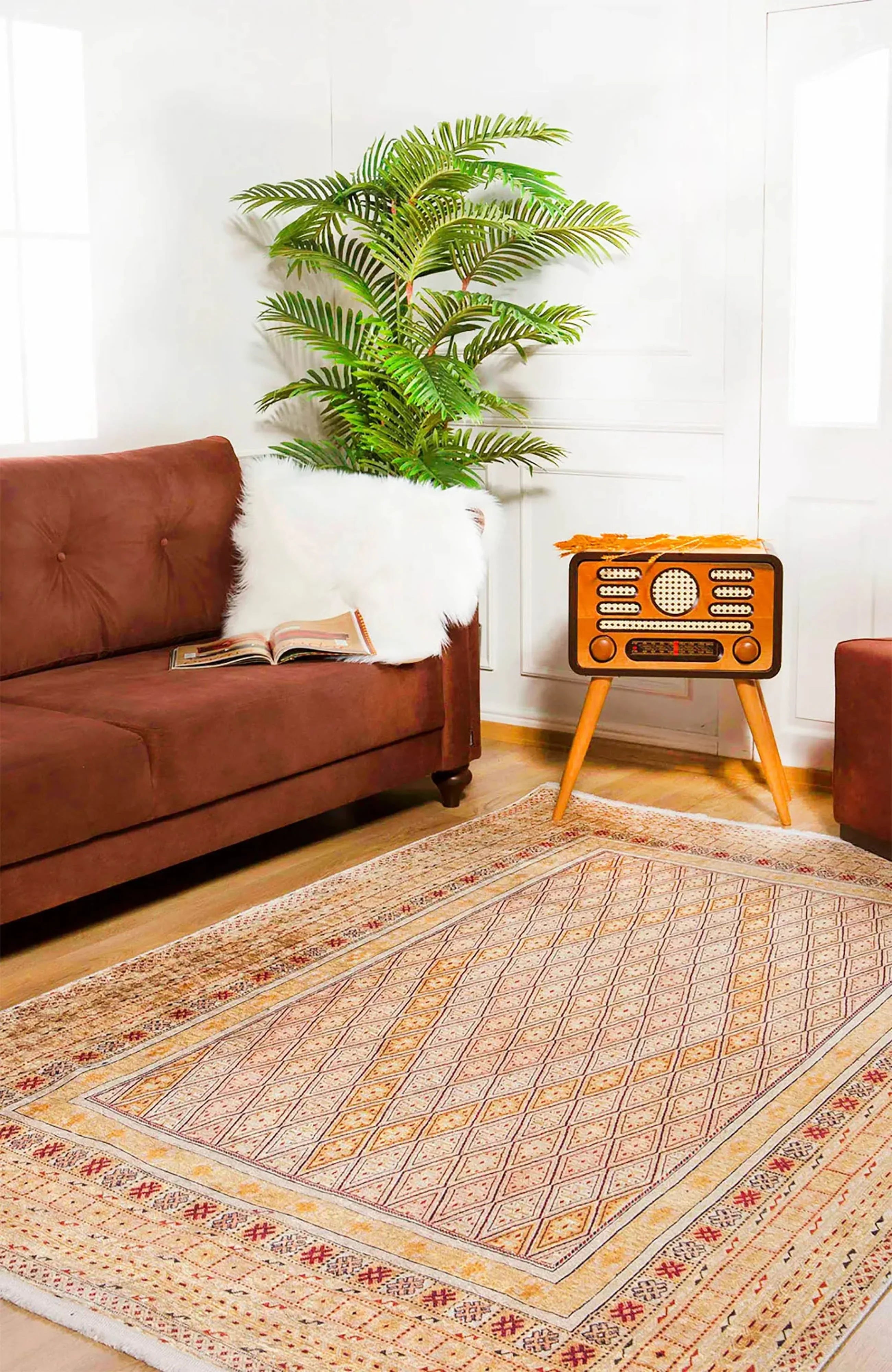 Geometrik Desenli Turuncu Sarı Kilim Halı-Pera Halı