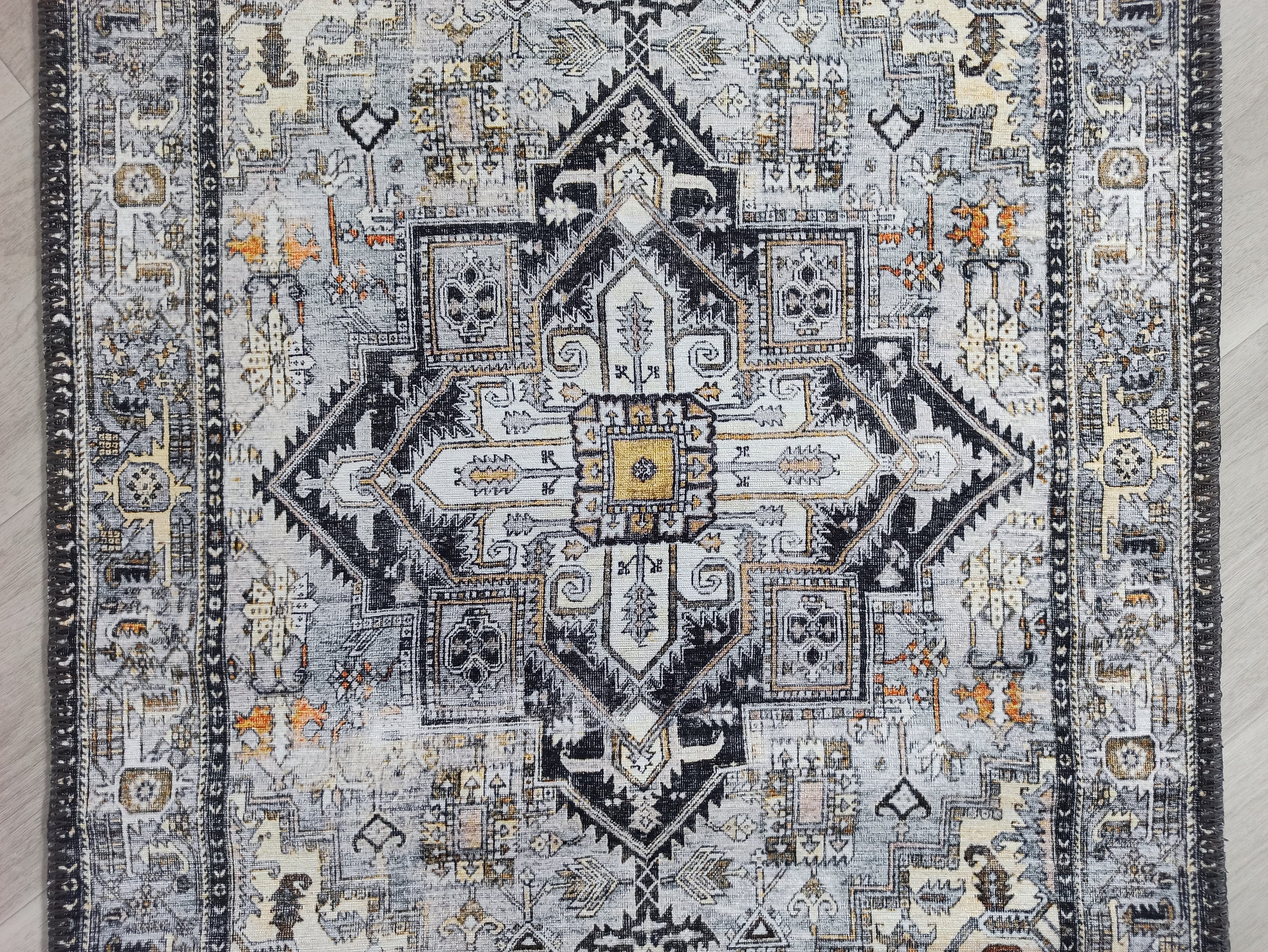 Grauer Vintage-Teppich mit geometrischem Muster