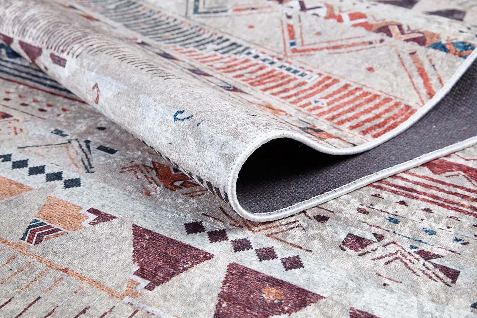 Gri Bej Renkli Geometrik Desenli Anadolu Kilim Halı-Pera Halı