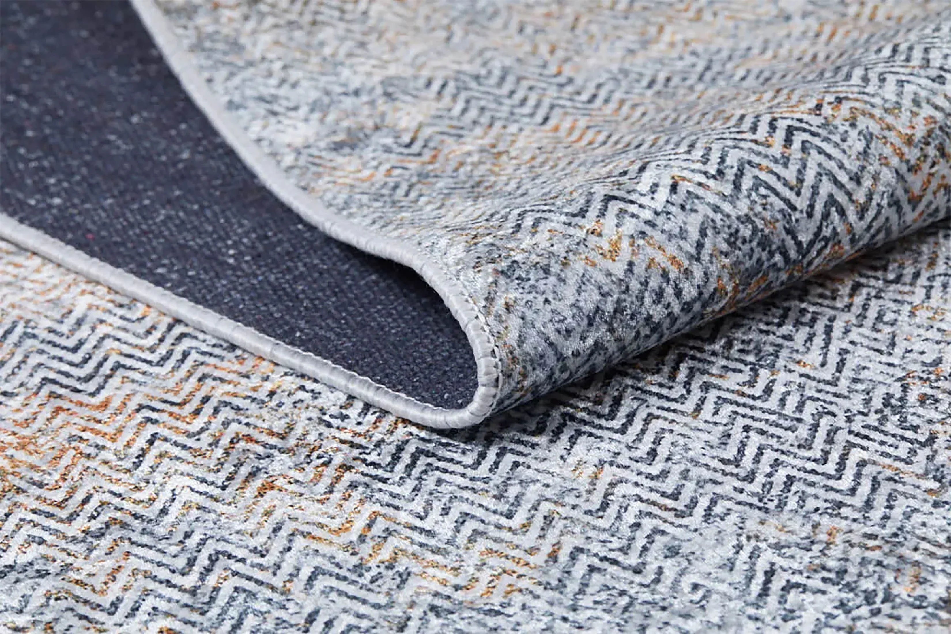 Gri, Pas ve Siyah Zikzak Desenli Modern Soyut Halı-Pera Halı