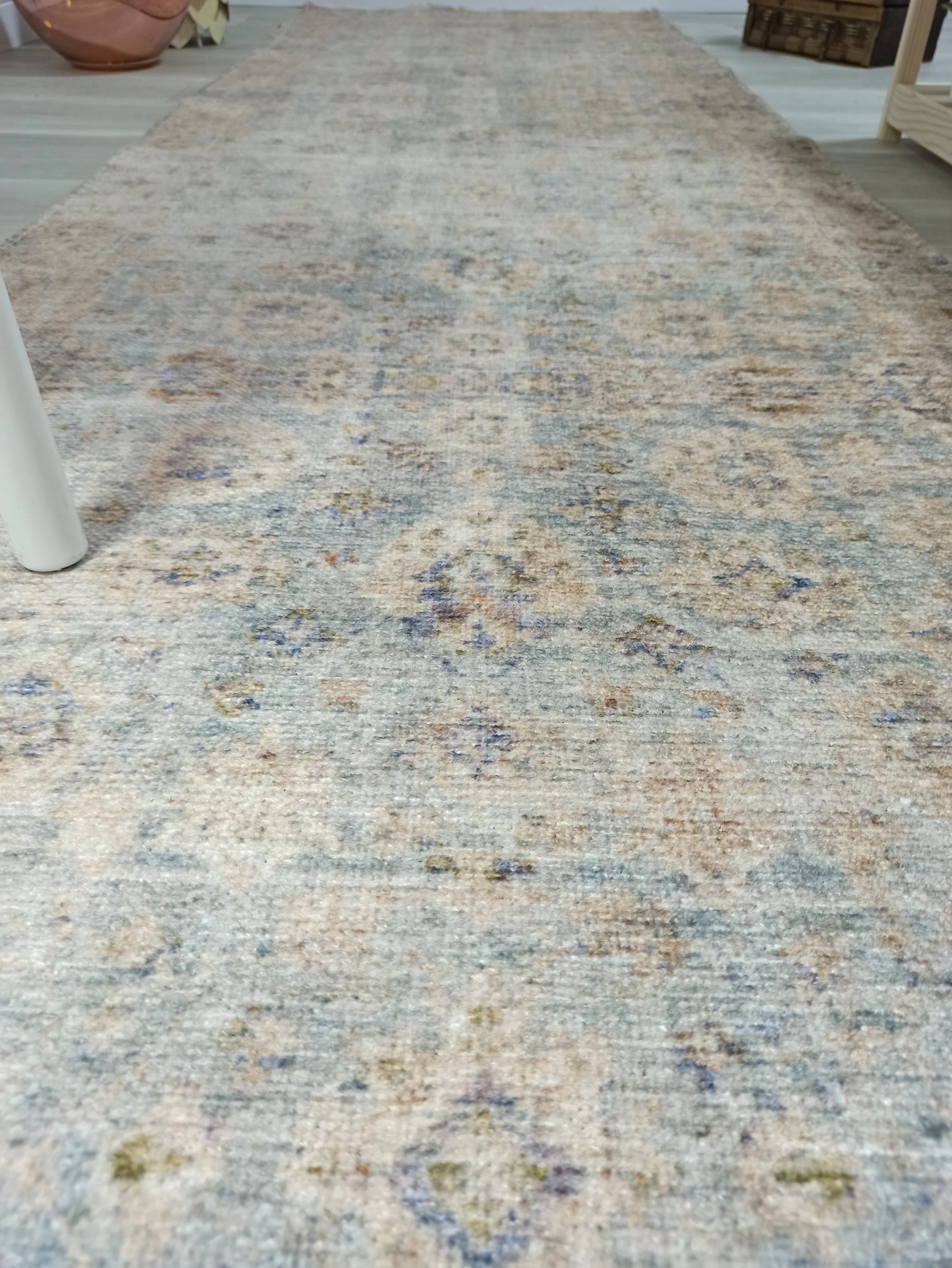 Bej ve Vizon Eskitme Desenli Vintage Halı