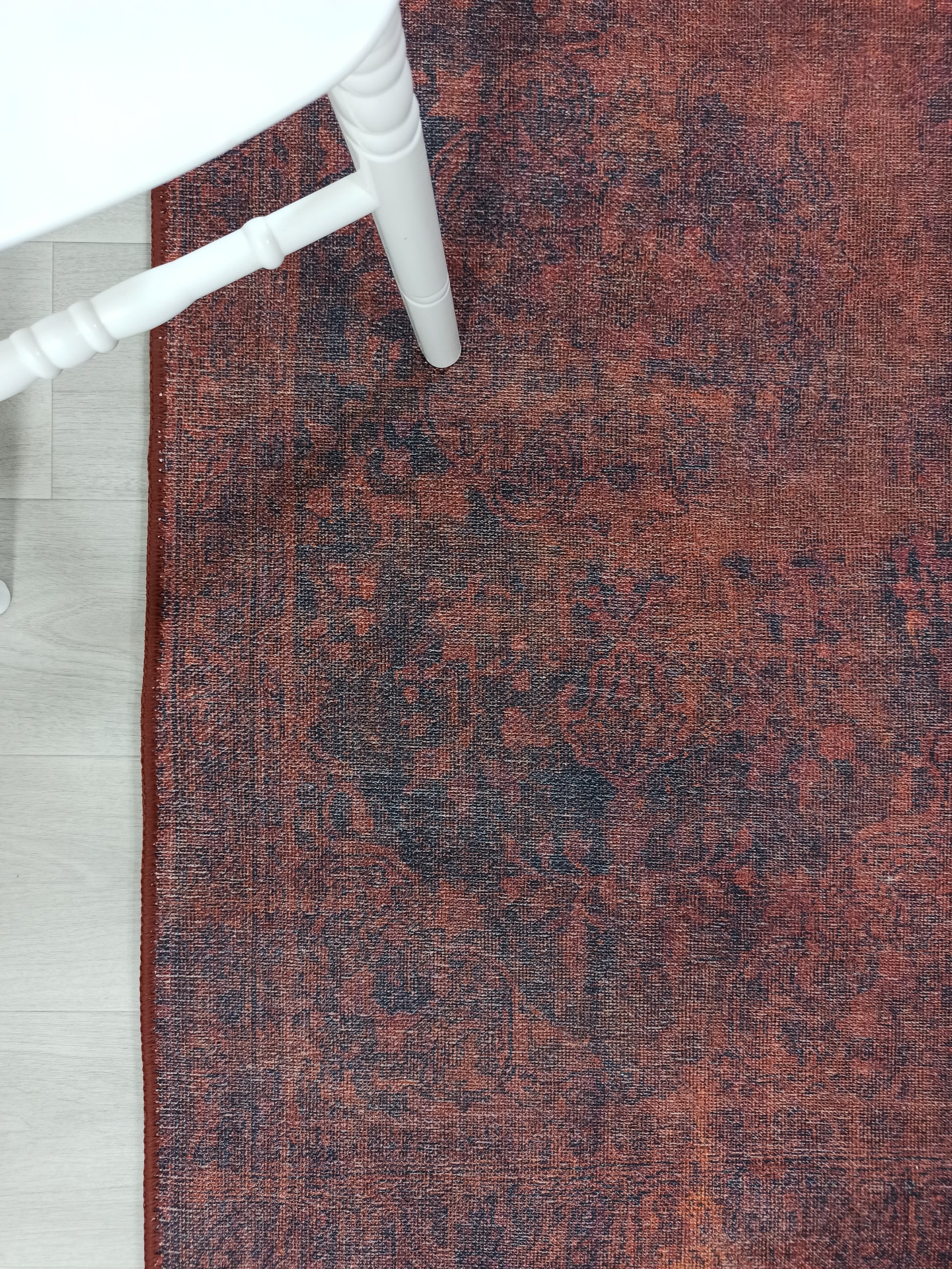 Bordo ve Koyu Lacivert Gölgeli Vintage Yolluk