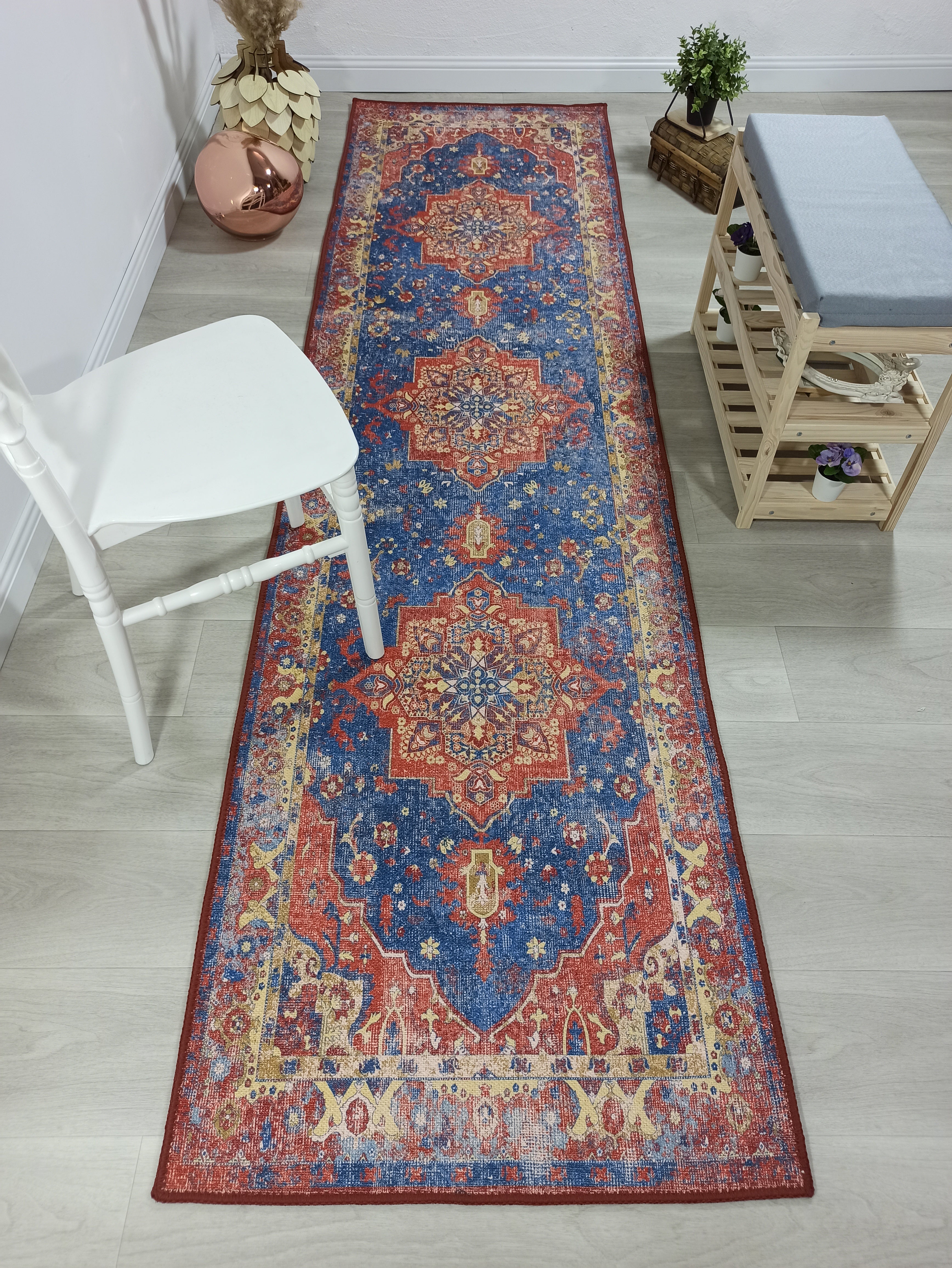 Mavi ve Kiremit Medalyonlu Vintage Yolluk