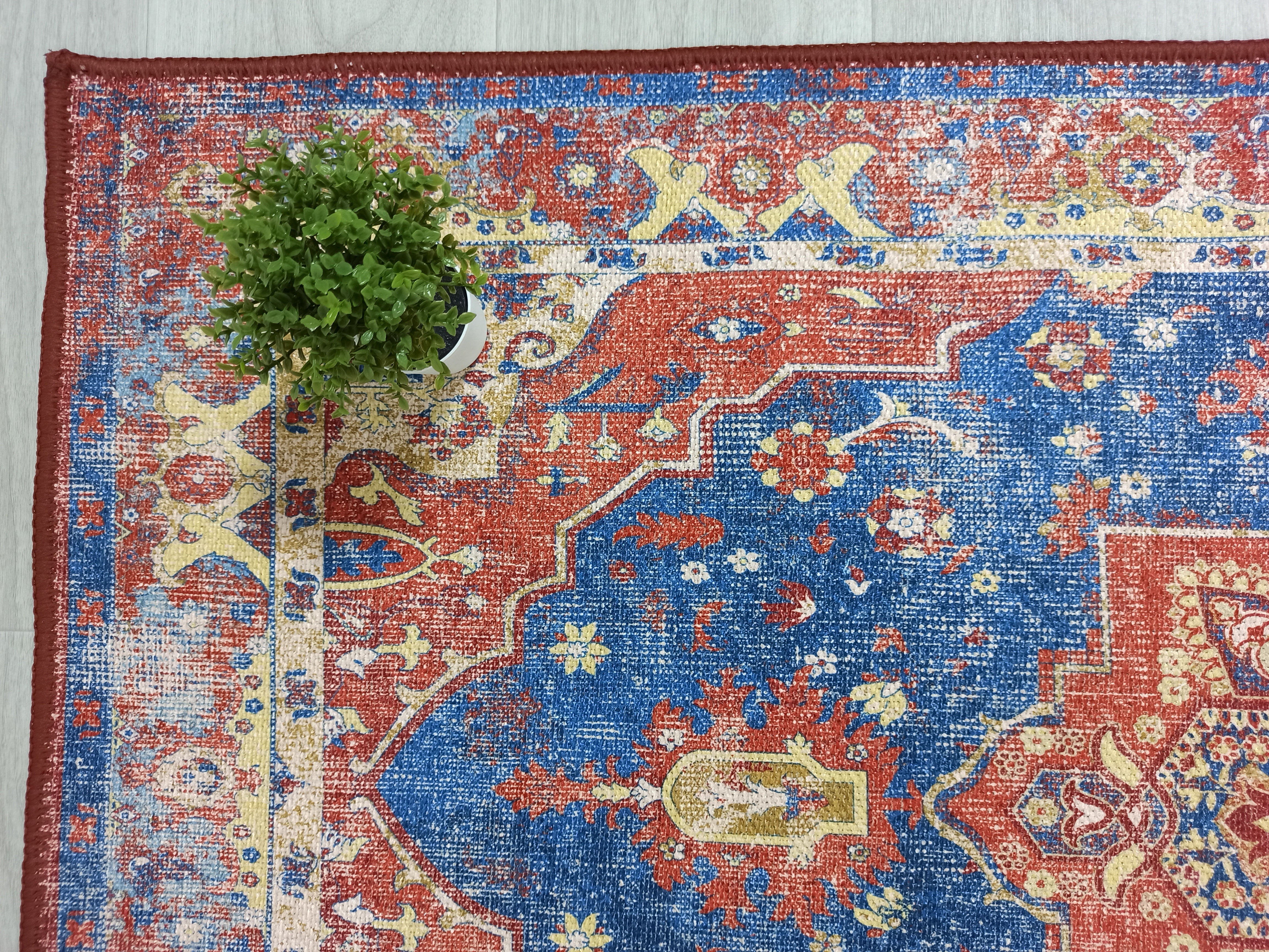 Mavi ve Kiremit Medalyonlu Vintage Yolluk