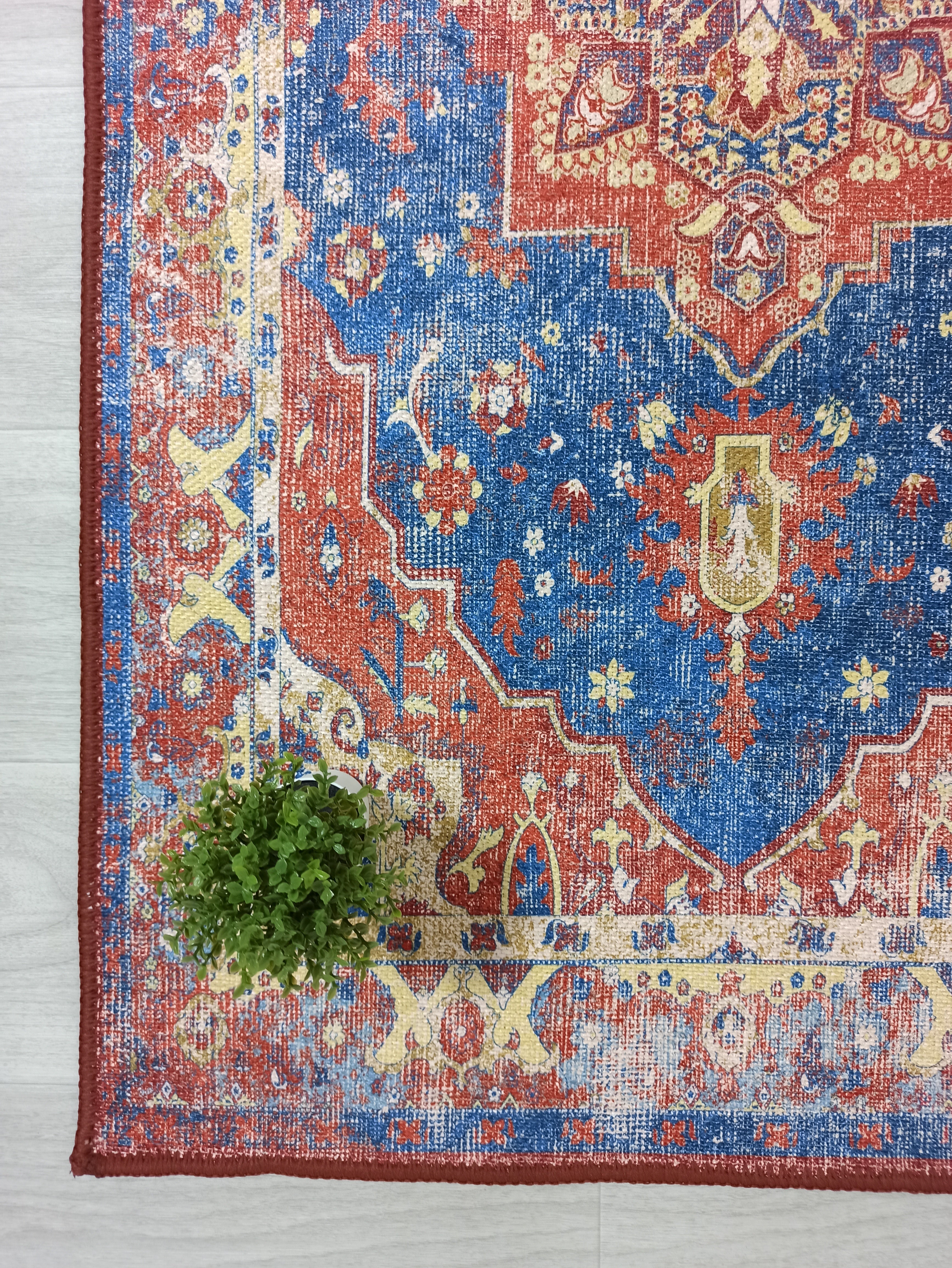 Mavi ve Kiremit Medalyonlu Vintage Yolluk