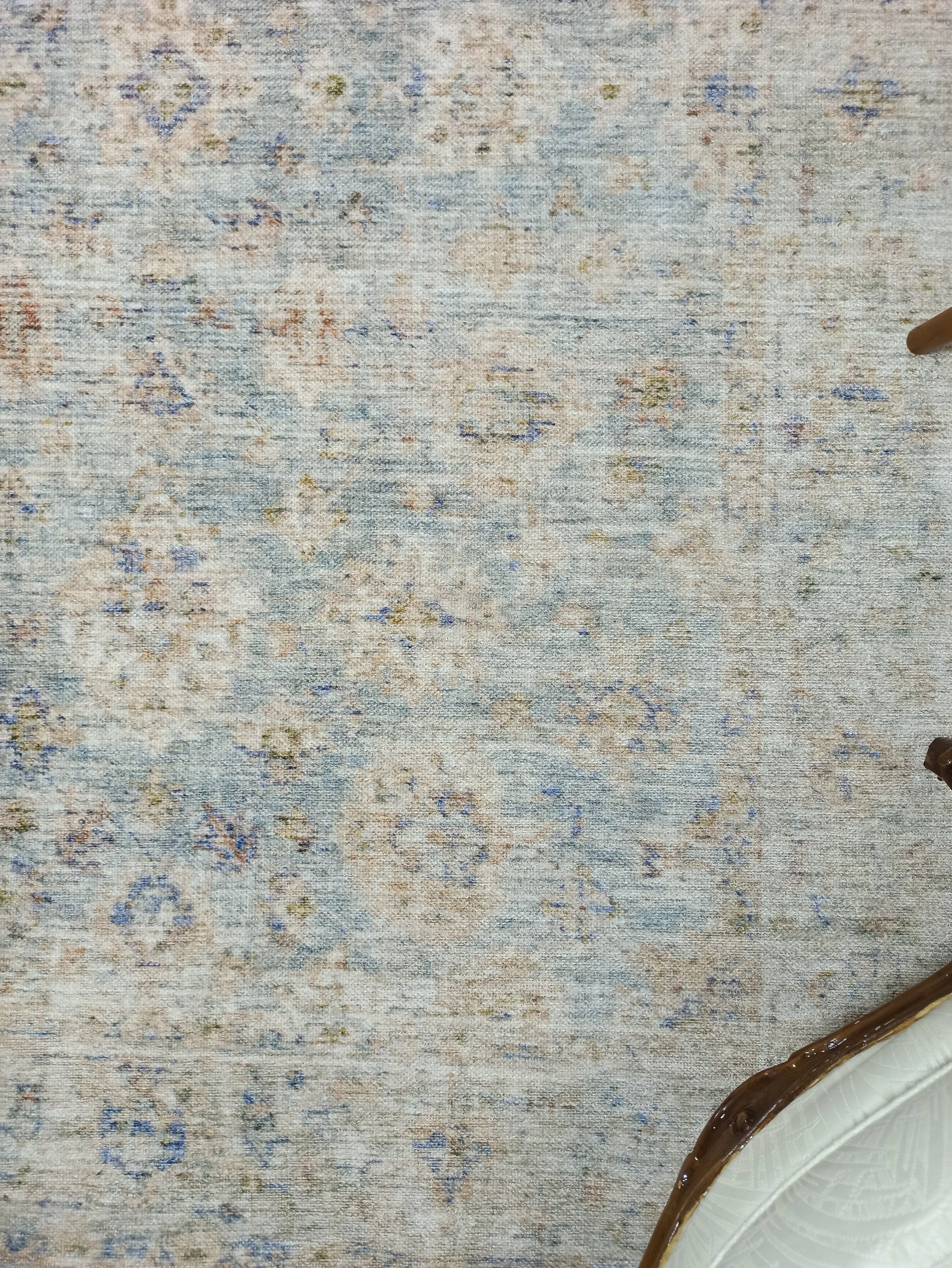 Bej ve Vizon Eskitme Desenli Vintage Halı