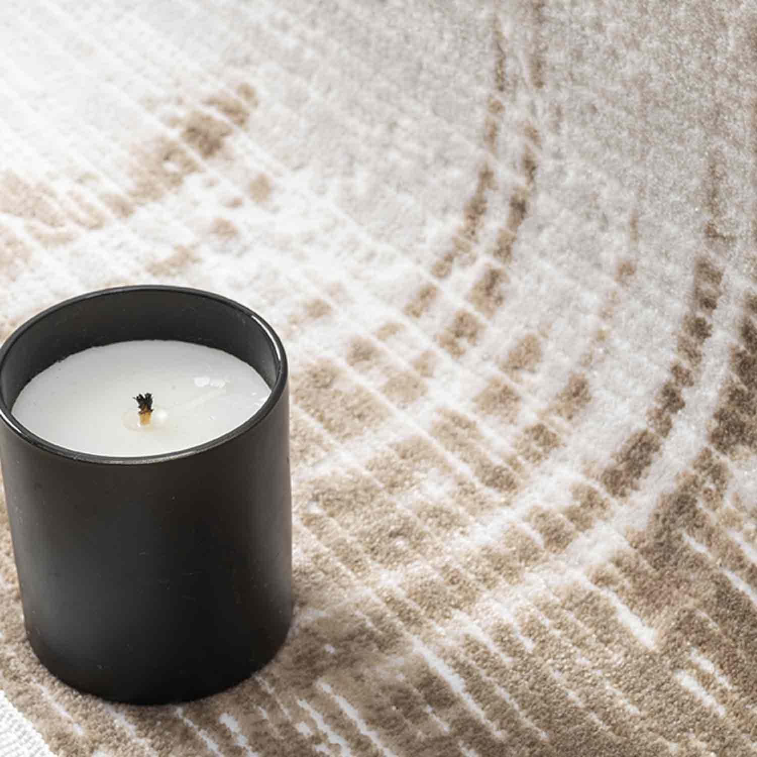 Kahve Bej Eskitme Bordürlü Soyut Modern Halı-Pera Halı