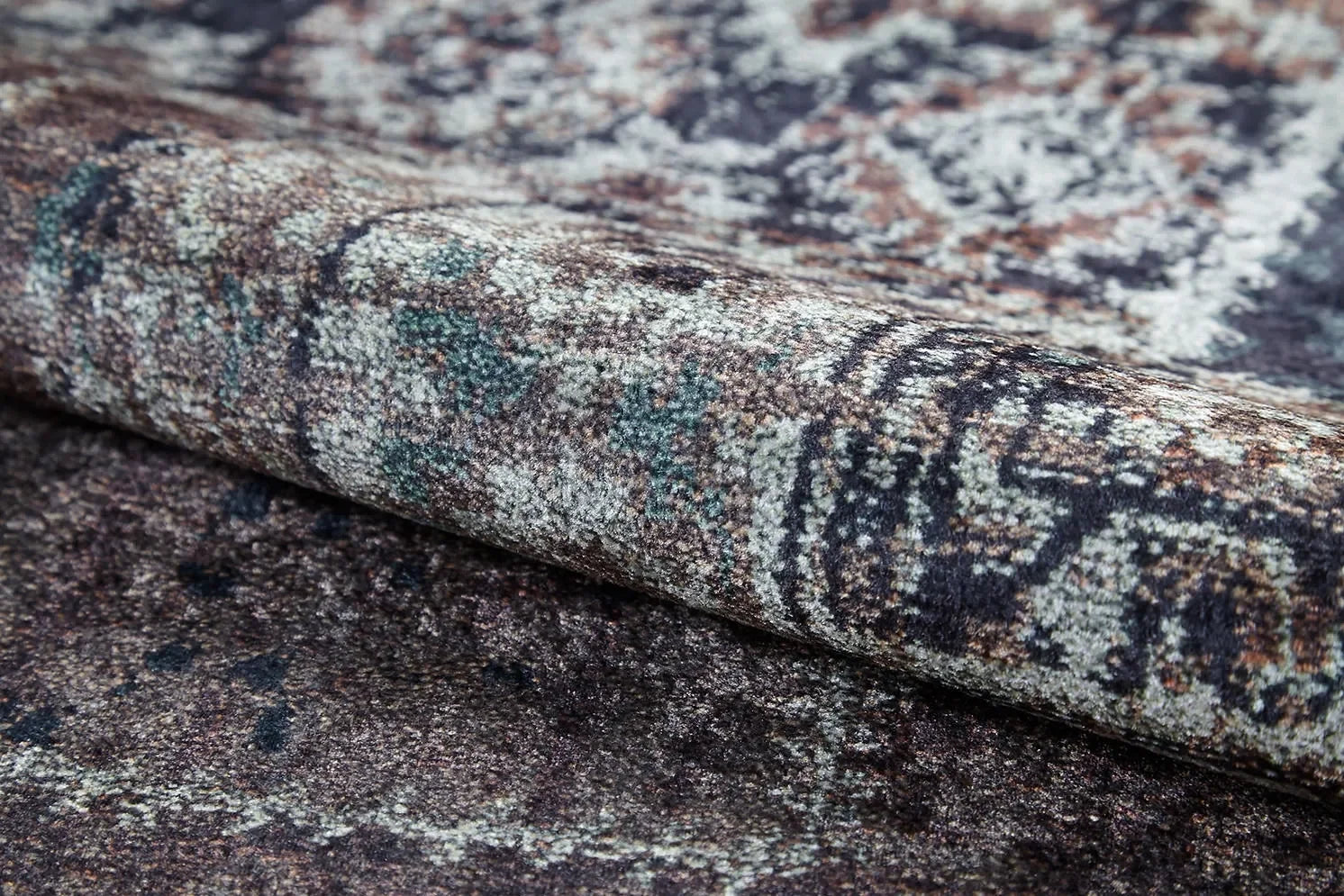 Kahve Bej Gri Eskitme Patchwork Halı-Pera Halı