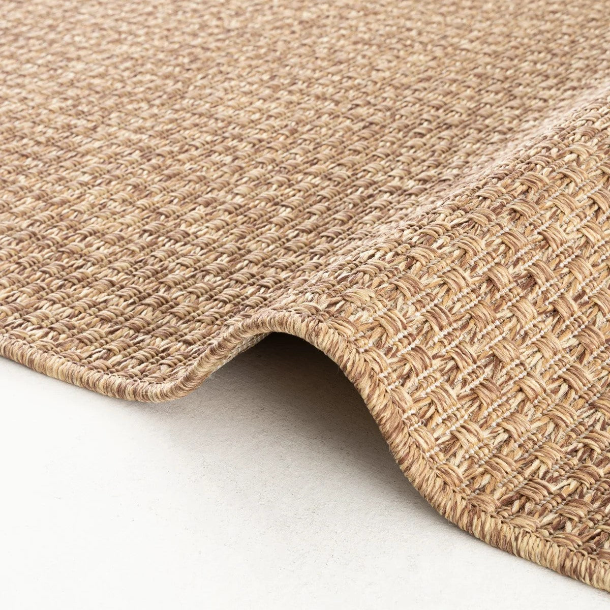 Kahve Toprak Tonlarında Hasır Dokulu Modern Halı-Pera Halı