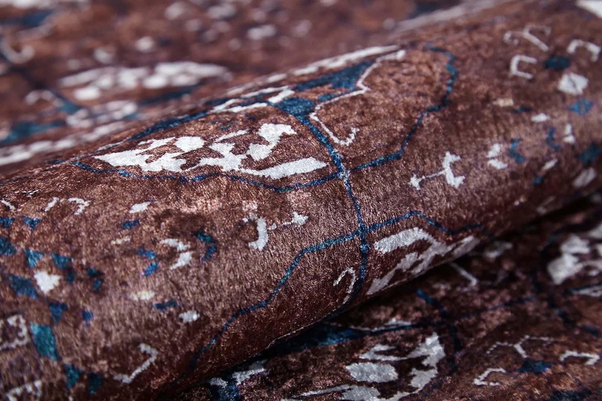 Kahverengi Bokhara Desenli Halı-Pera Halı