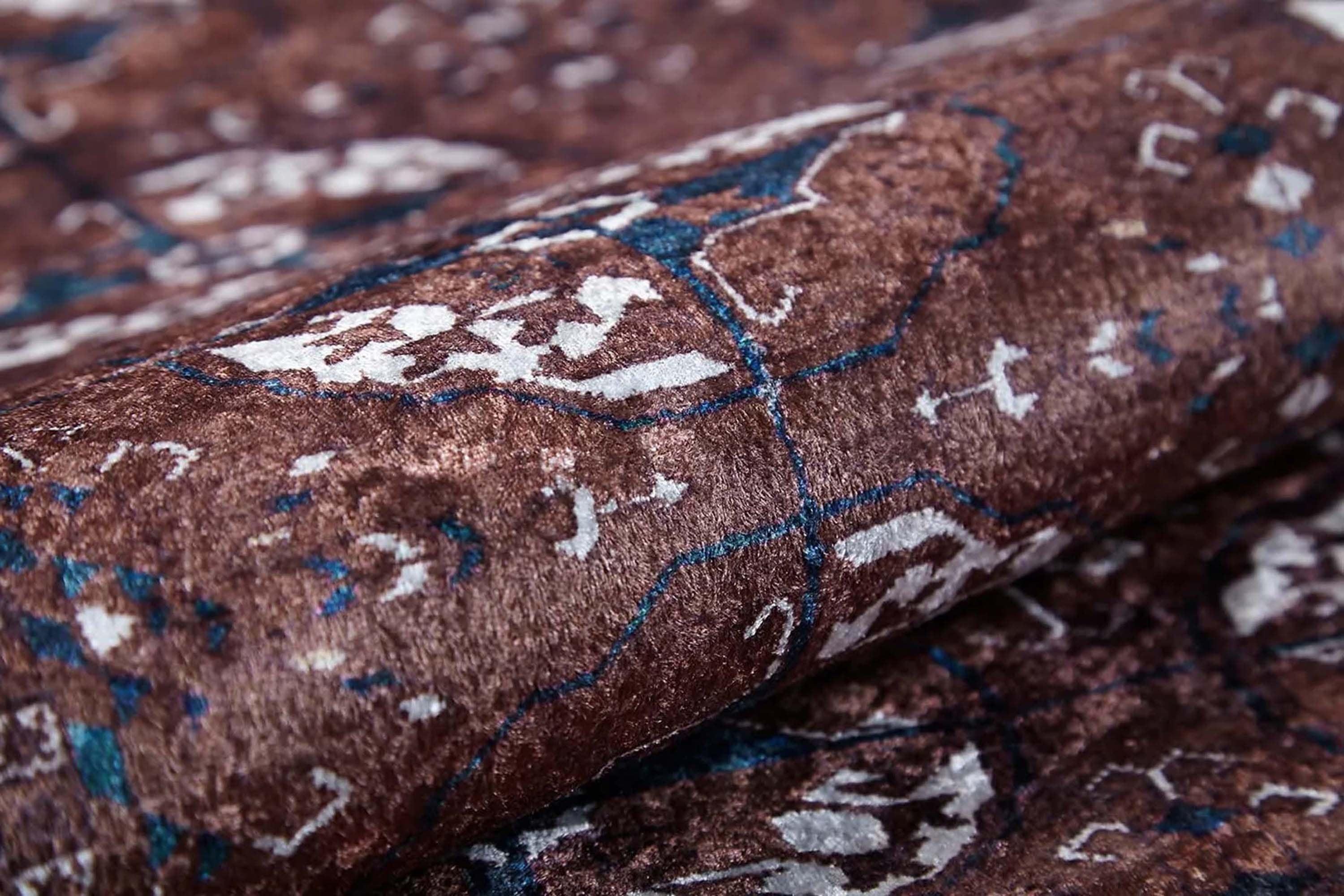 Kahverengi Bokhara Desenli Halı-Pera Halı