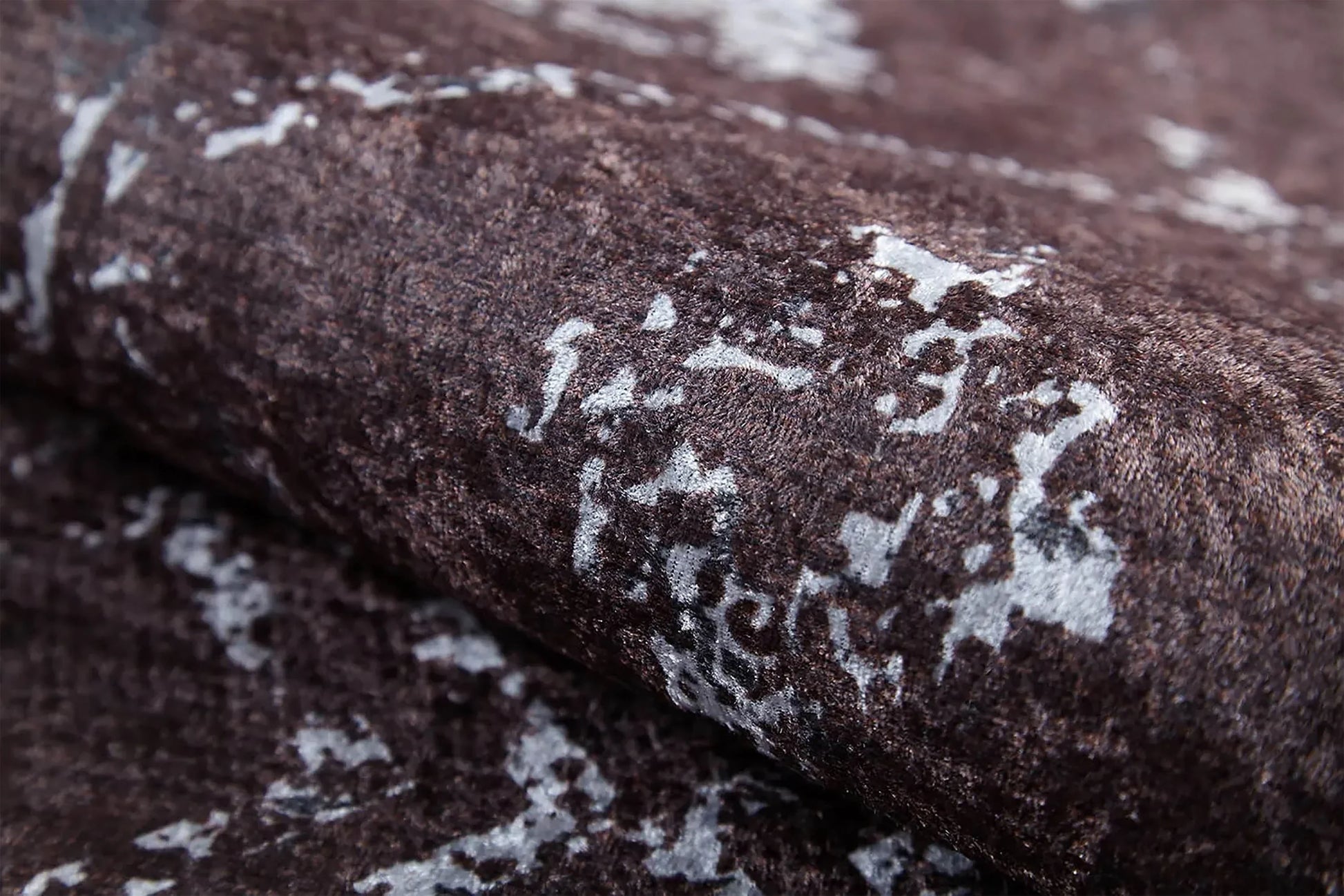 Kahverengi Geometrik Antika Benzersiz Vintage Halı-Pera Halı