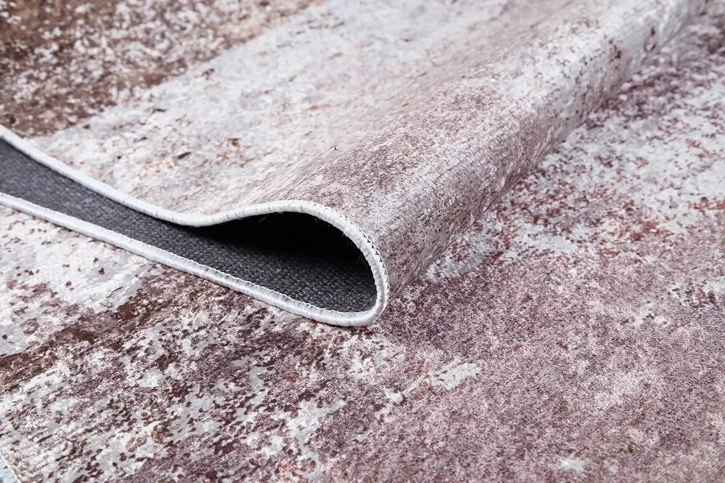 Kahverengi ve Bej Abstre Halı-Pera Halı