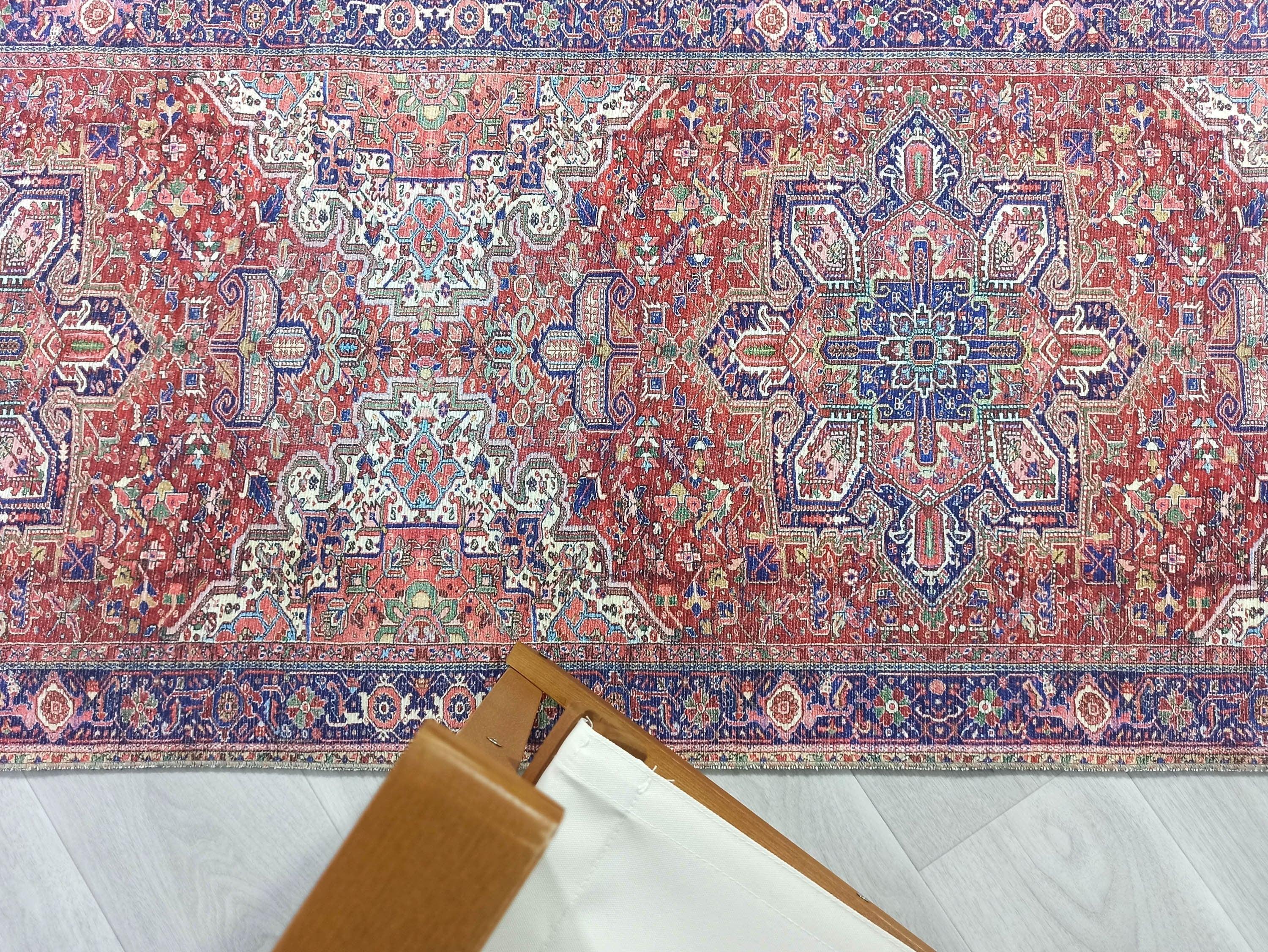 Kırmızı, Kiremit ve Bordo Tonlu Vintage Halı