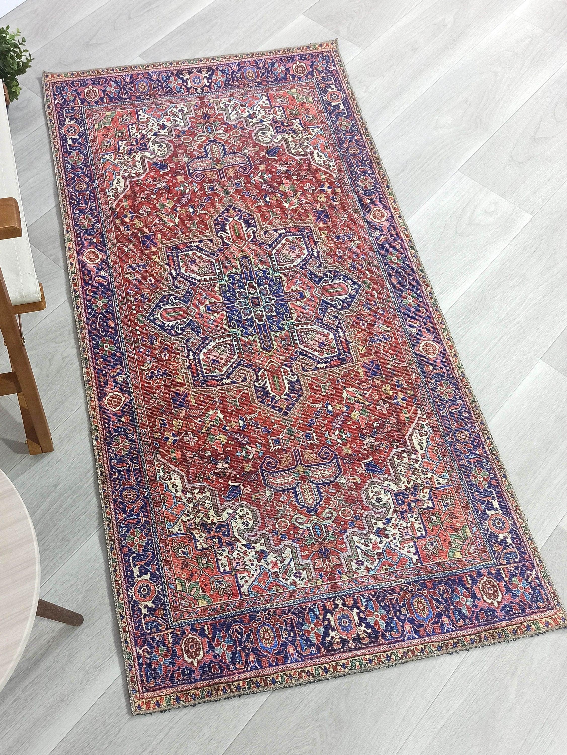 Kırmızı, Kiremit ve Bordo Tonlu Vintage Halı