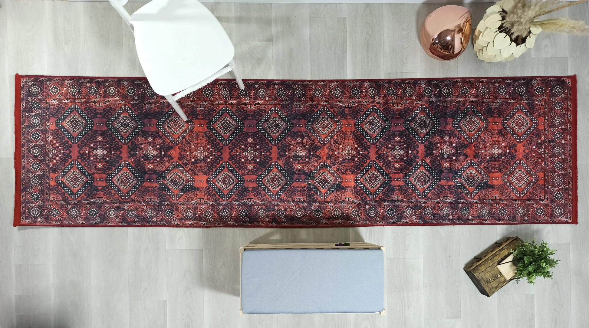 Kırmızı Uşak Vintage Tarzı Koridor Halısı