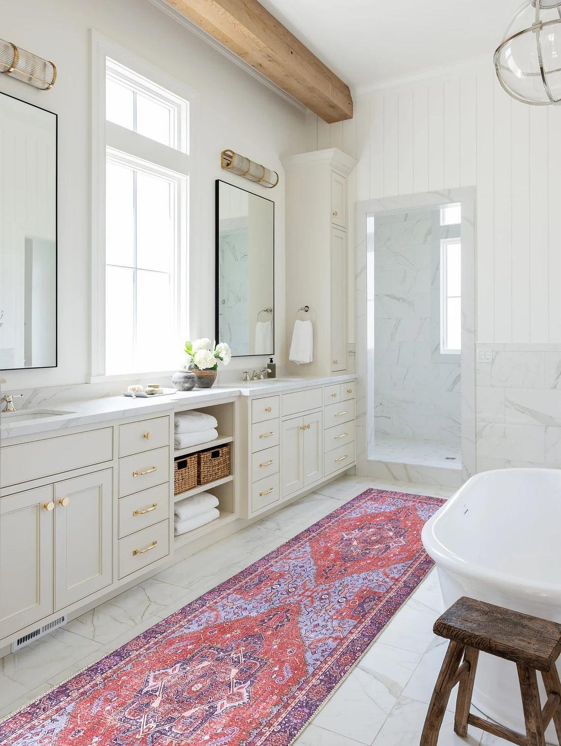 Kırmızı ve Mavi Madalyon Desenli Vintage Halı-Pera Halı