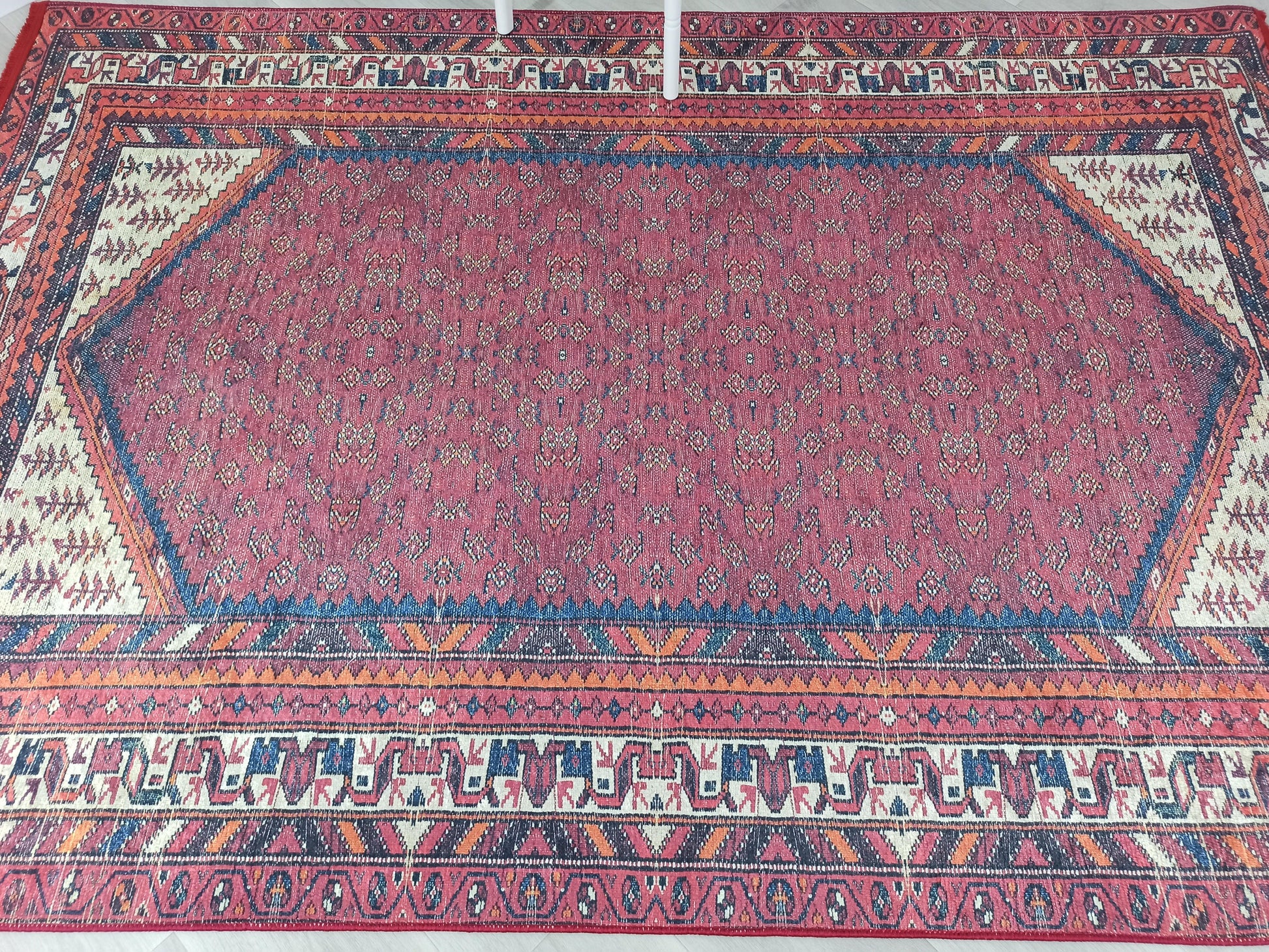 Koyu Kırmızı Bordo Geleneksel Otantik Halı-Pera Halı