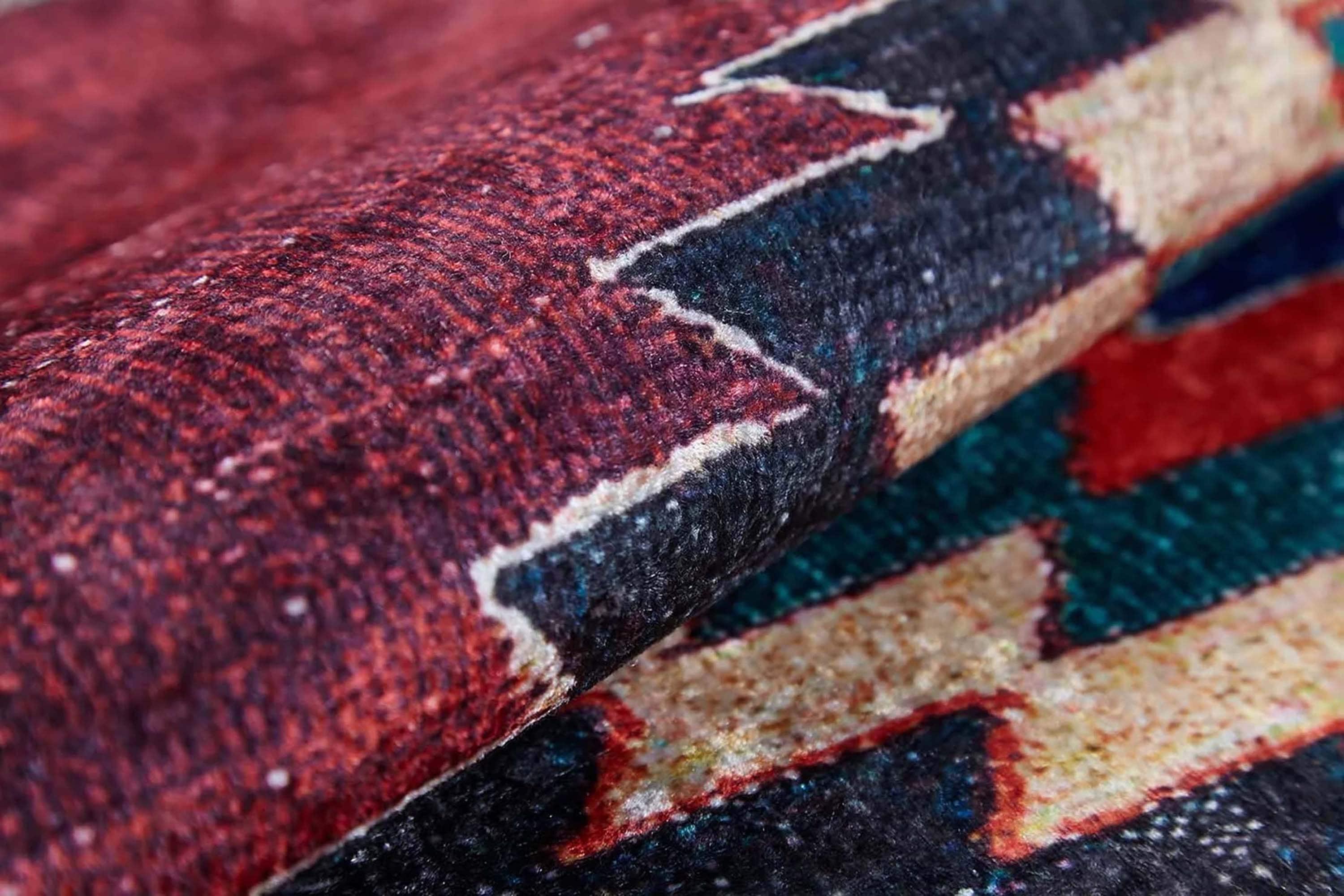 Koyu Kırmızı Geometrik Desenli Anadolu Kilim Halı-Pera Halı