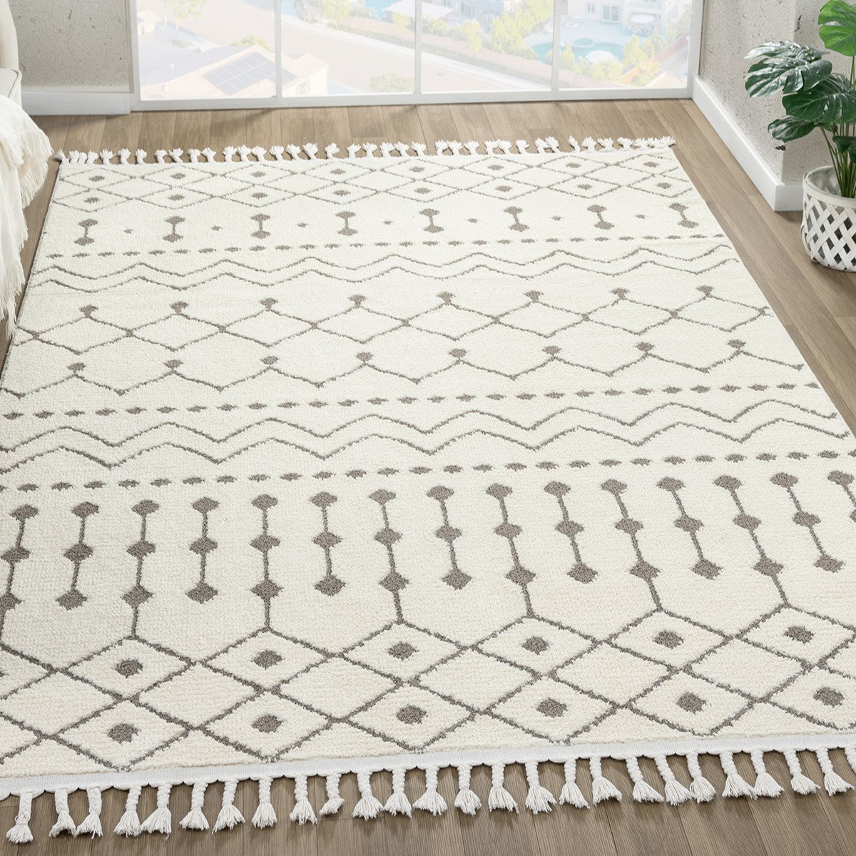 Krem Bej Etnik Geometrik Saçaklı Modern Halı-Pera Halı