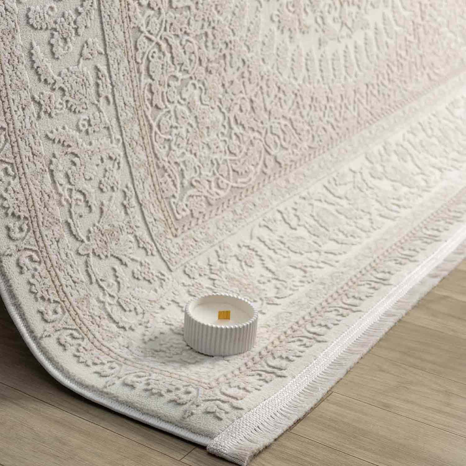 Krem Bej Klasik Medallion Desenli Halı-Pera Halı