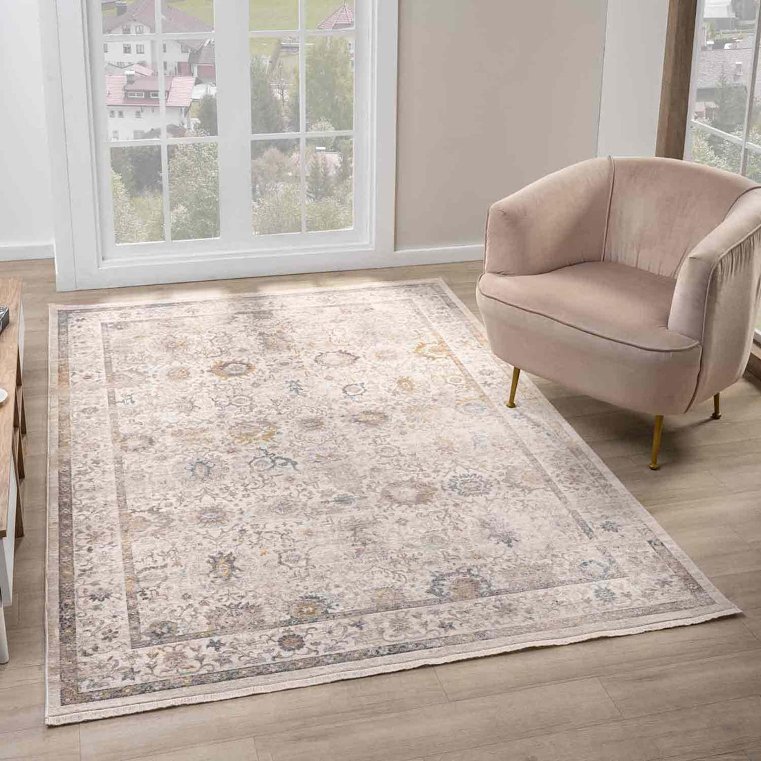 Krem Bej Soyut Eskitme Desenli Uşak Halı