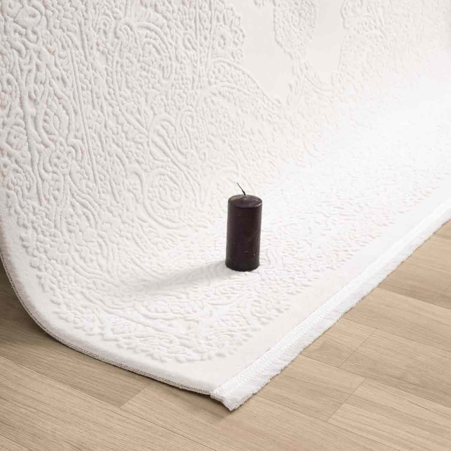 Krem Klasik Madalyon Desenli Halı-Pera Halı