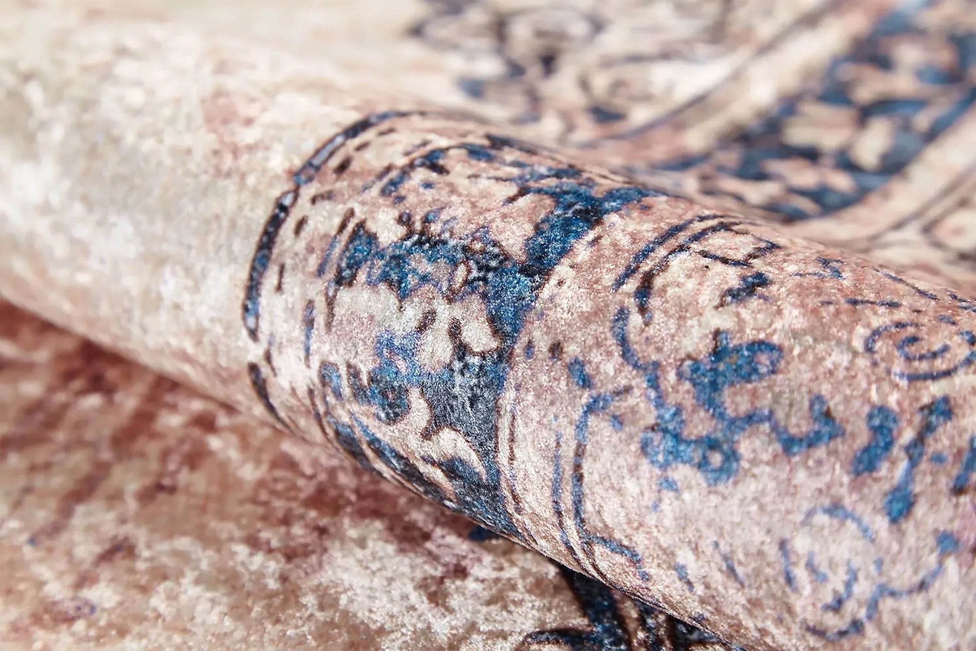 Krem, Mavi ve Bej Vintage Klasik Eskitme Efektli Yıkanabilir Halı-Pera Halı