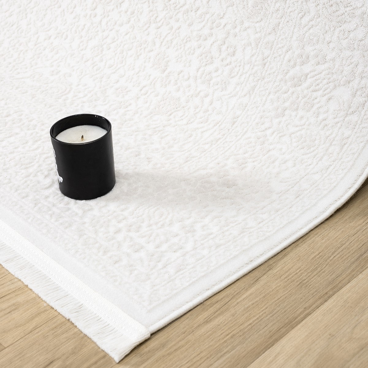 Krem Ton Sür Ton Oval Klasik Desenli Halı-Pera Halı