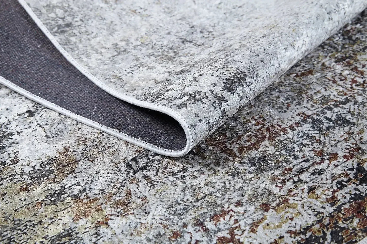 Krem Zemin Üzerinde Kahve ve Hardal Halı-Pera Halı