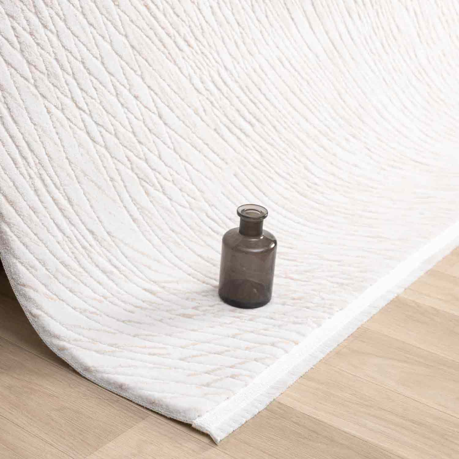 Bej Krem Soyut Çizgili Modern Halı